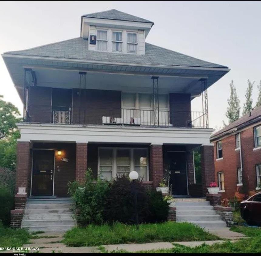 3236 Whitney Street Property Photo 1
