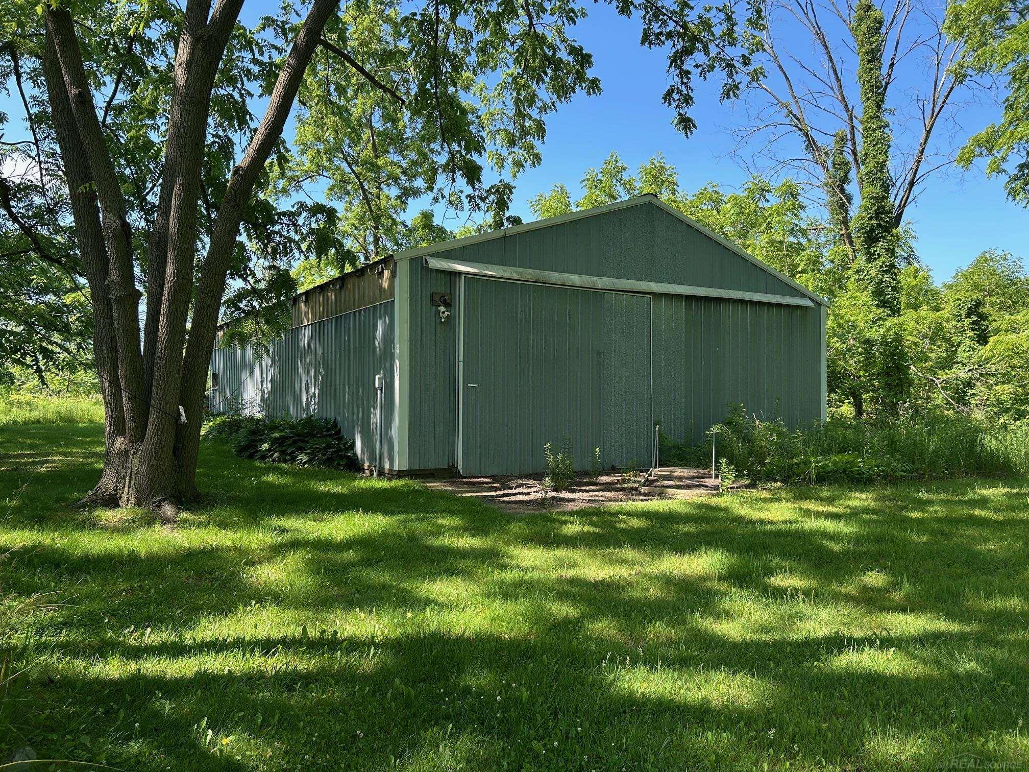 4550 Snover Road Property Photo 1