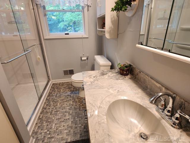 6765 Birch Ne Drive Property Photo 19