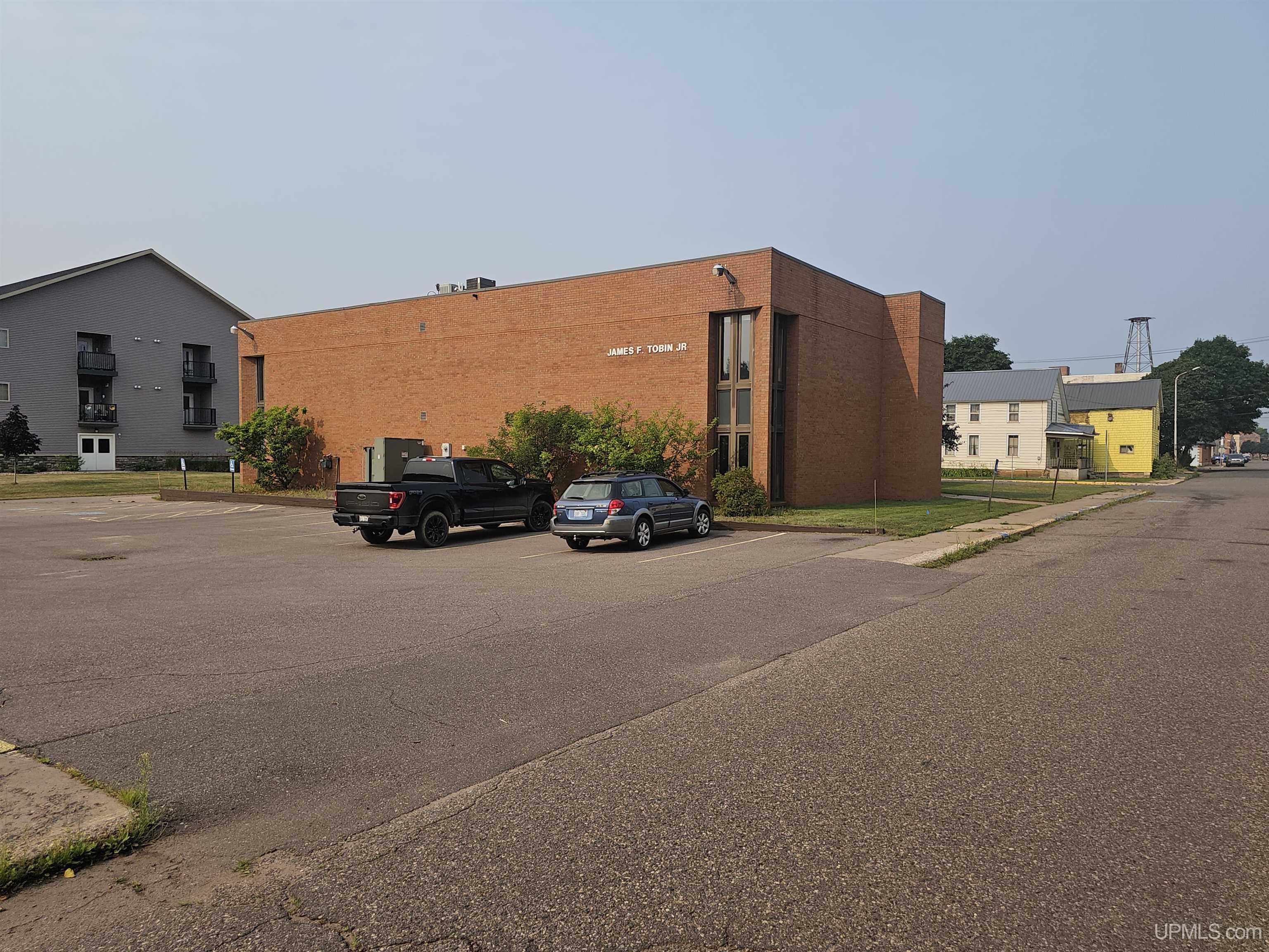 97 S Fourth Street Property Photo 10