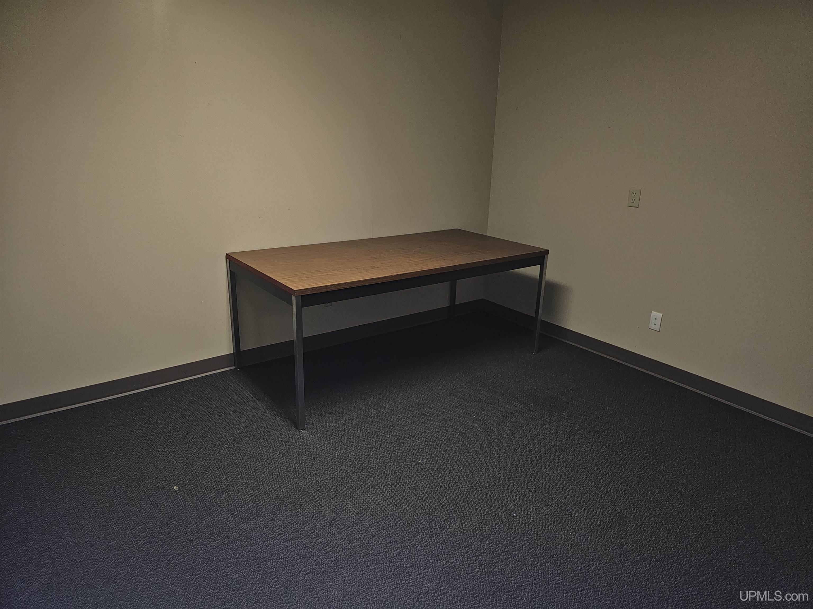 97 S Fourth Street Property Photo 17