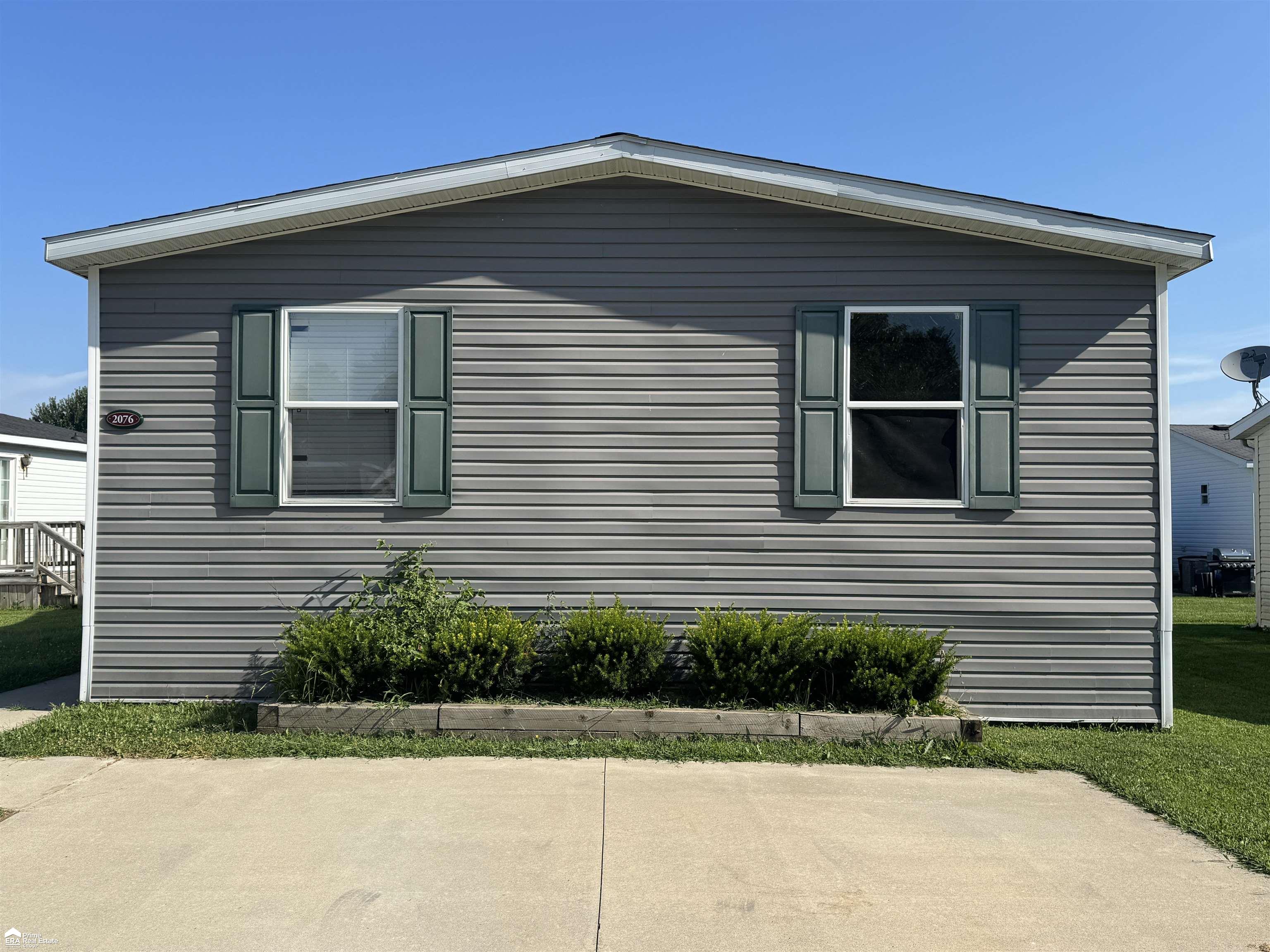 2076 Aspen Lane Property Photo 1