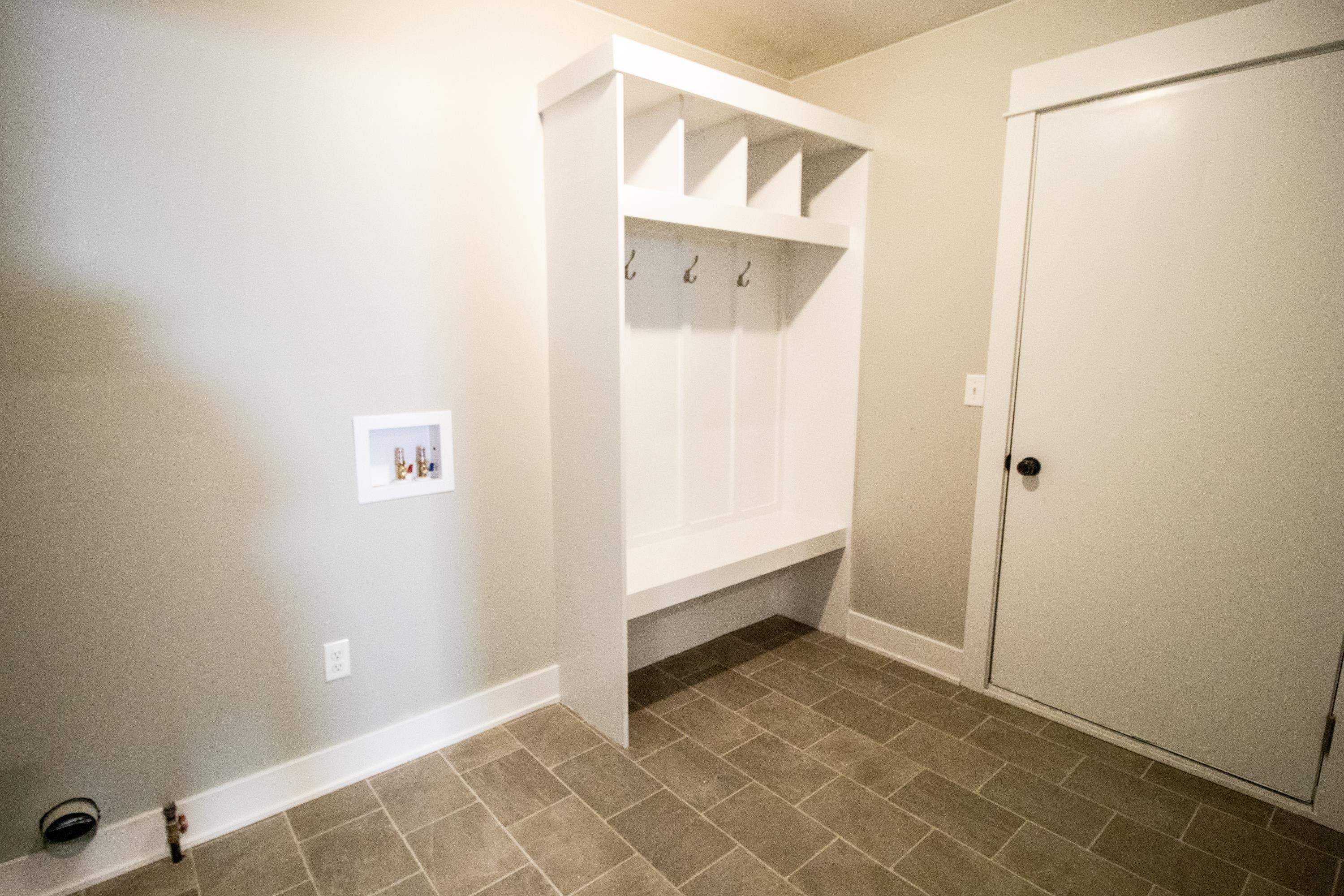 11461 Hidden Oaks Drive Property Photo 18