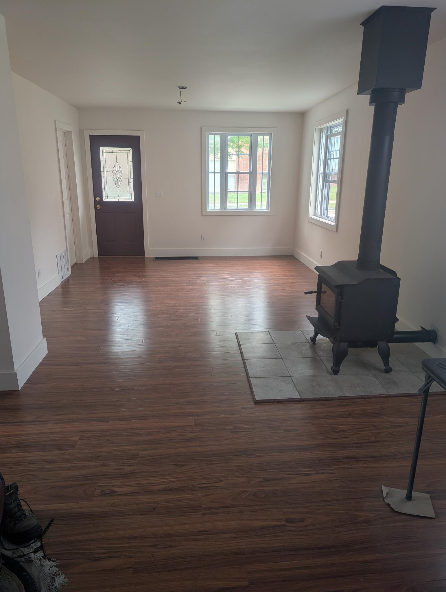 902 Litchfield Street Property Photo 4
