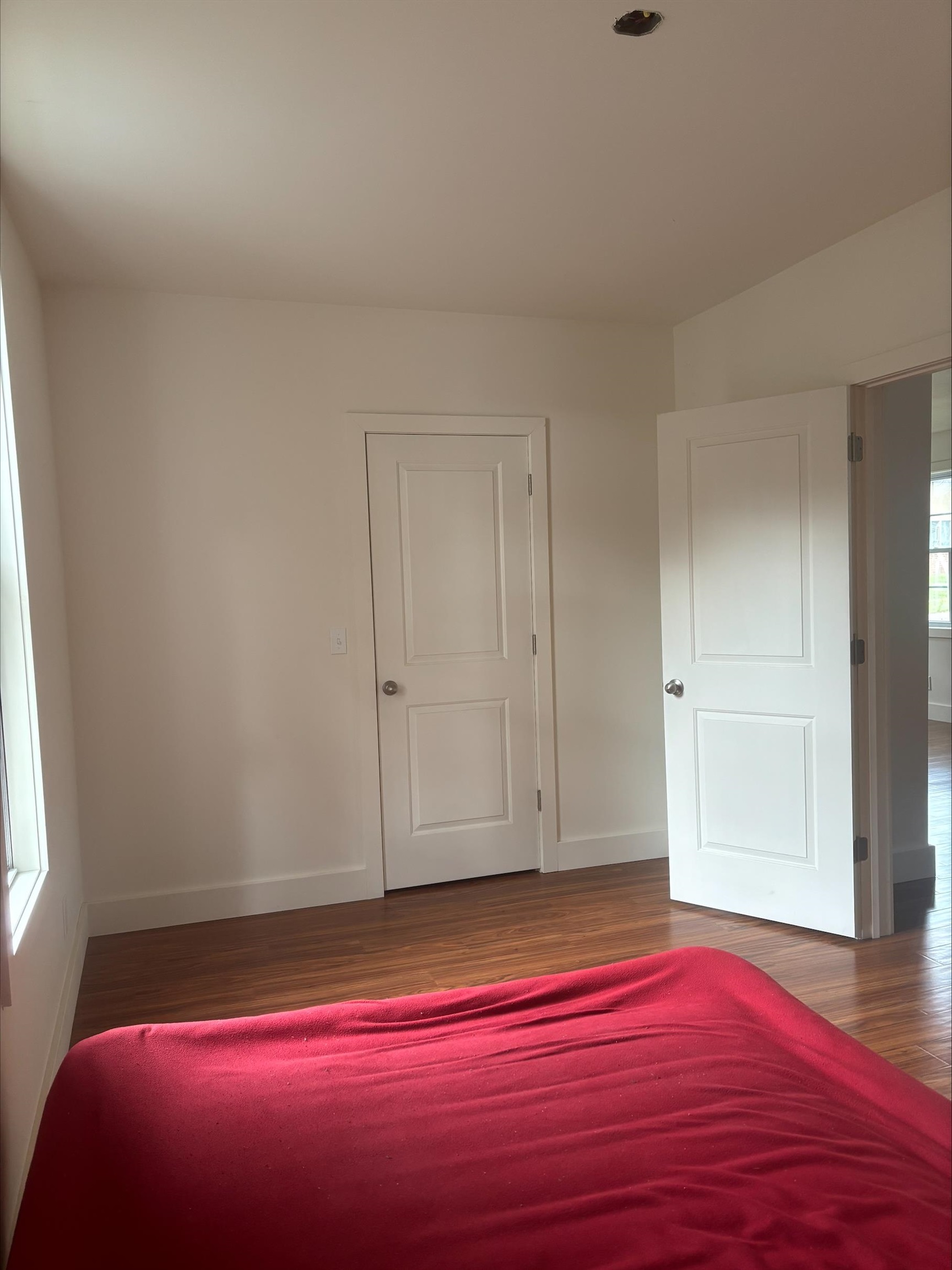 902 Litchfield Street Property Photo 6