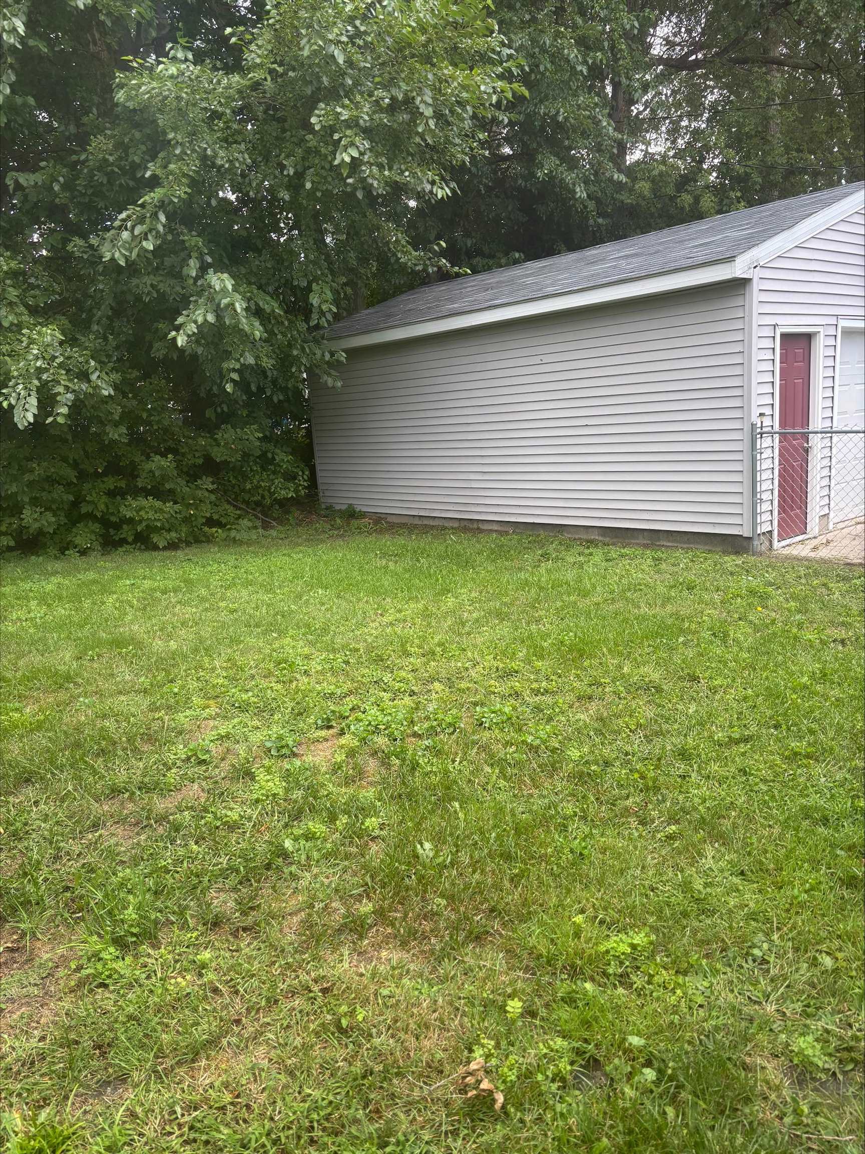 902 Litchfield Street Property Photo 7
