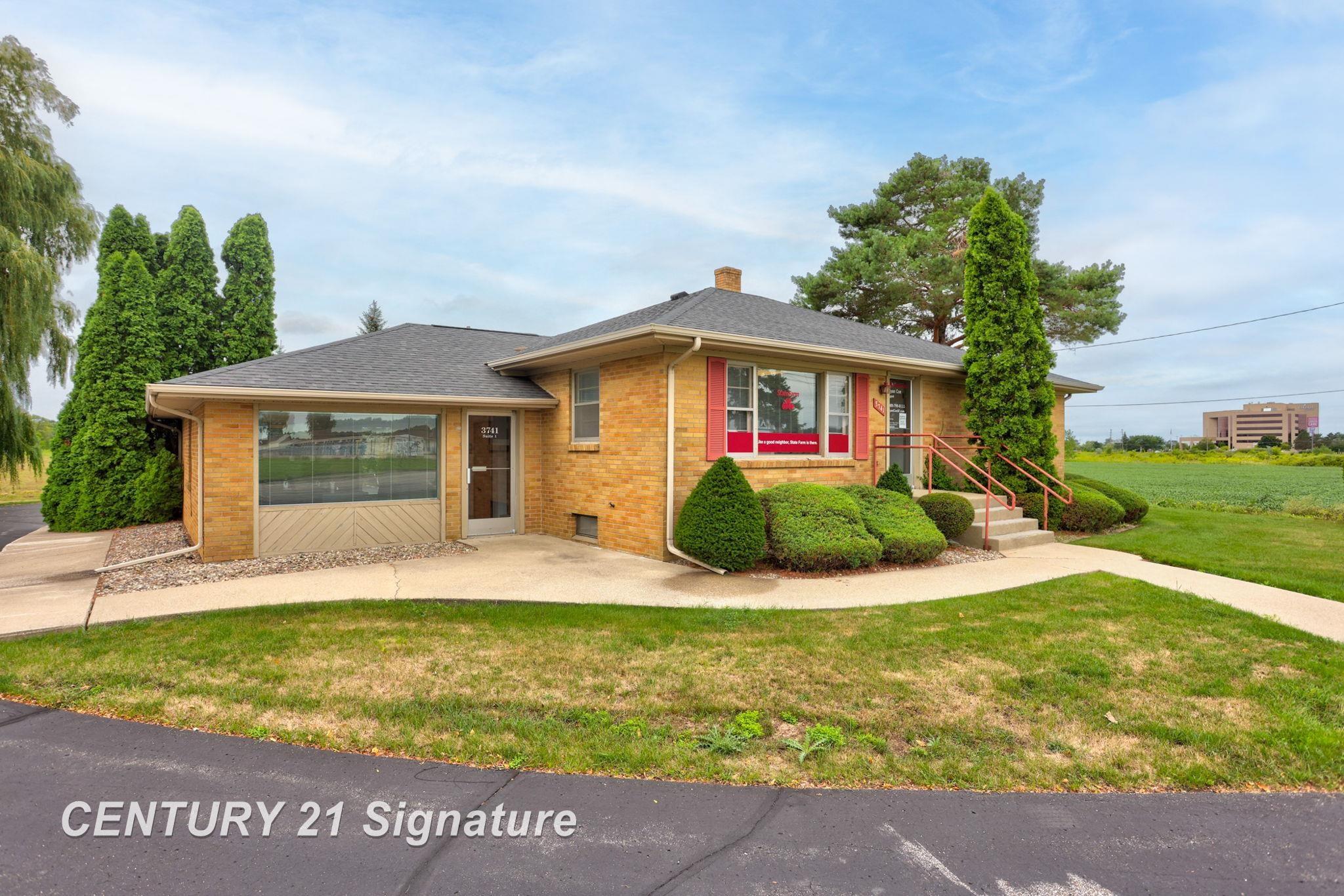 3741 Tittabawassee Road Property Photo 5