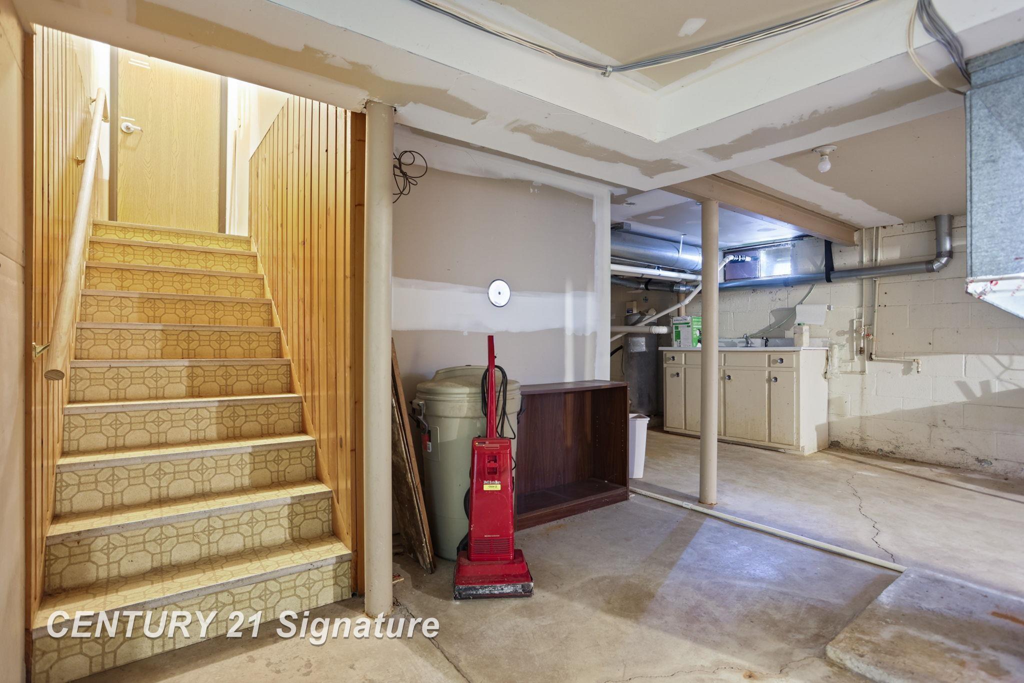 3741 Tittabawassee Road Property Photo 11