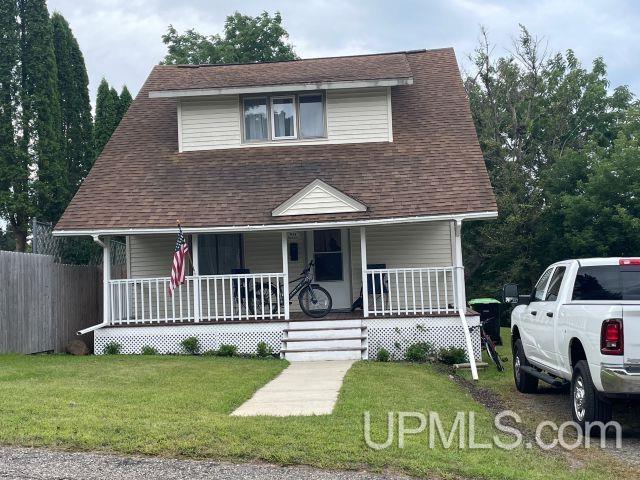 623 E E Street Property Photo 1