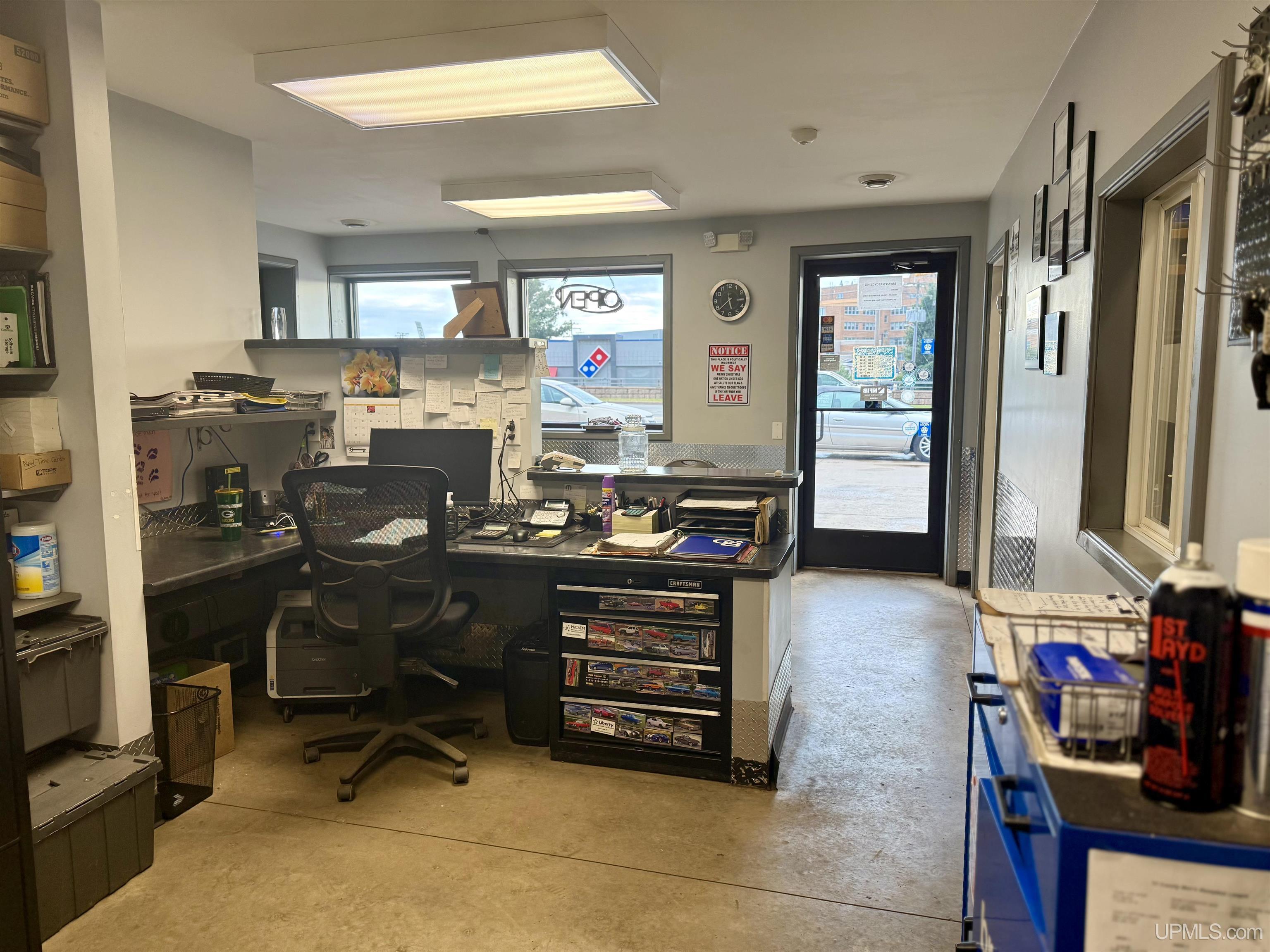 1137 S Stephenson Street Property Photo 4