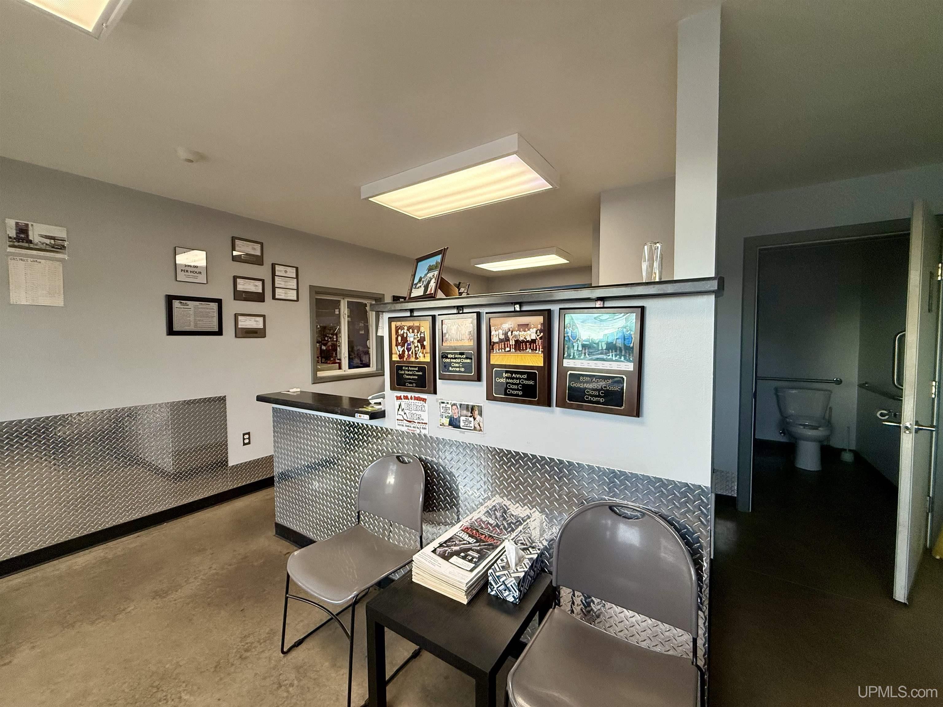 1137 S Stephenson Street Property Photo 6