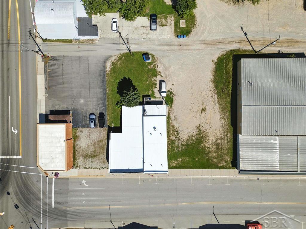 111 E Main Street Property Photo 26
