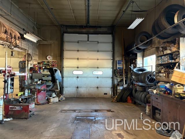 605 E Lead Street Property Photo 28