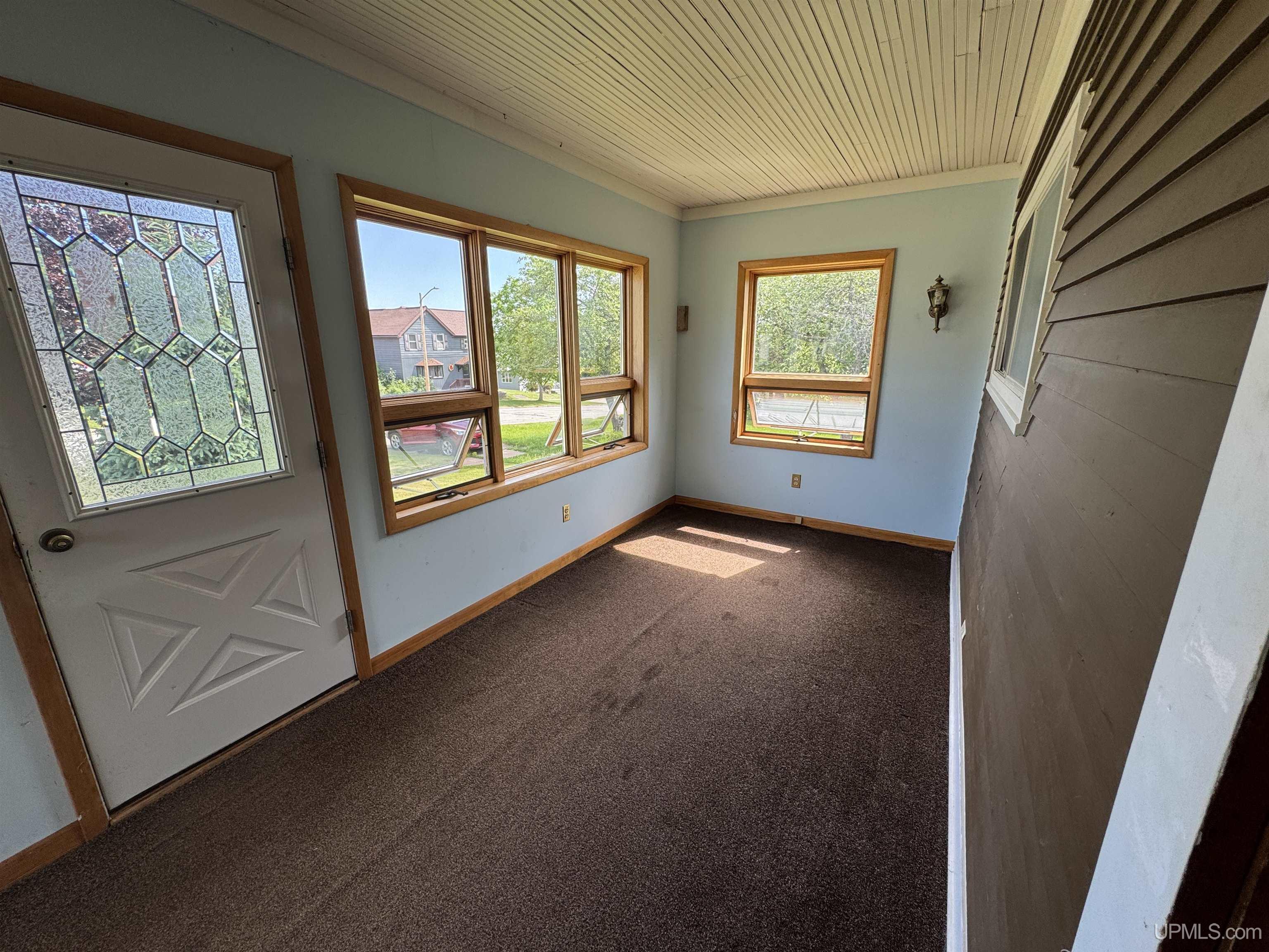 211 Michigan Avenue Property Photo 13