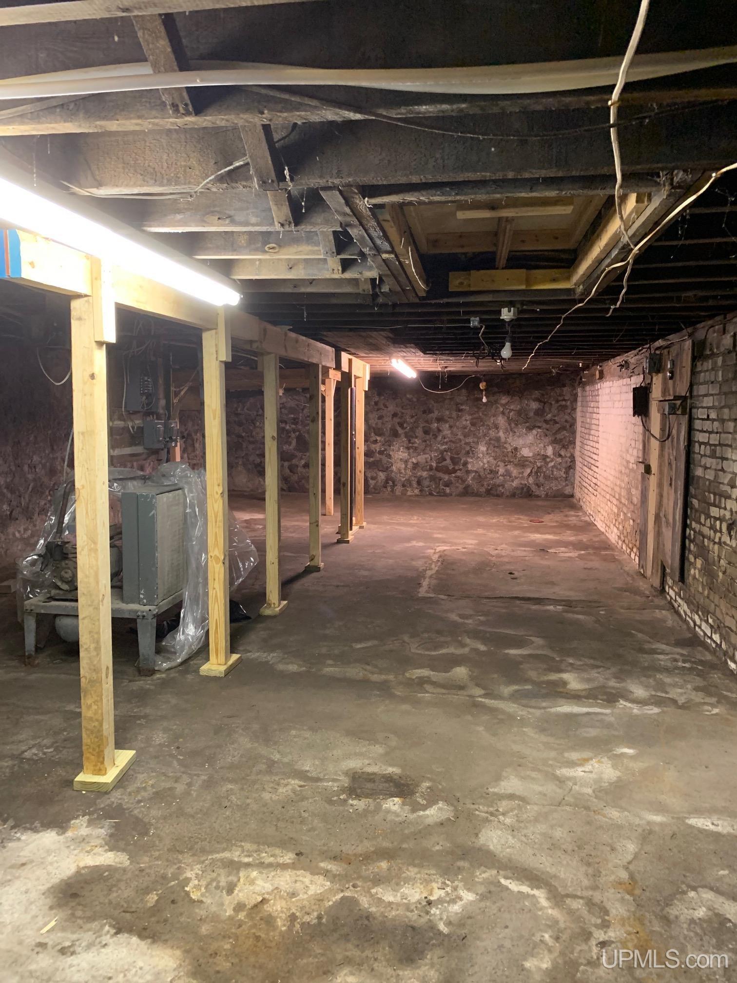 101 Hecla Street Property Photo 22
