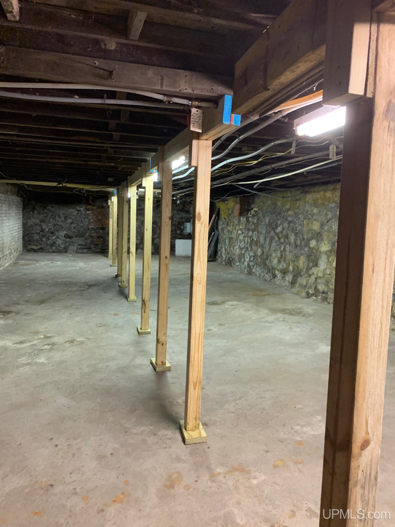 101 Hecla Street Property Photo 24