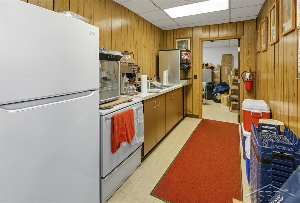513 E Saginaw Street Property Photo 15