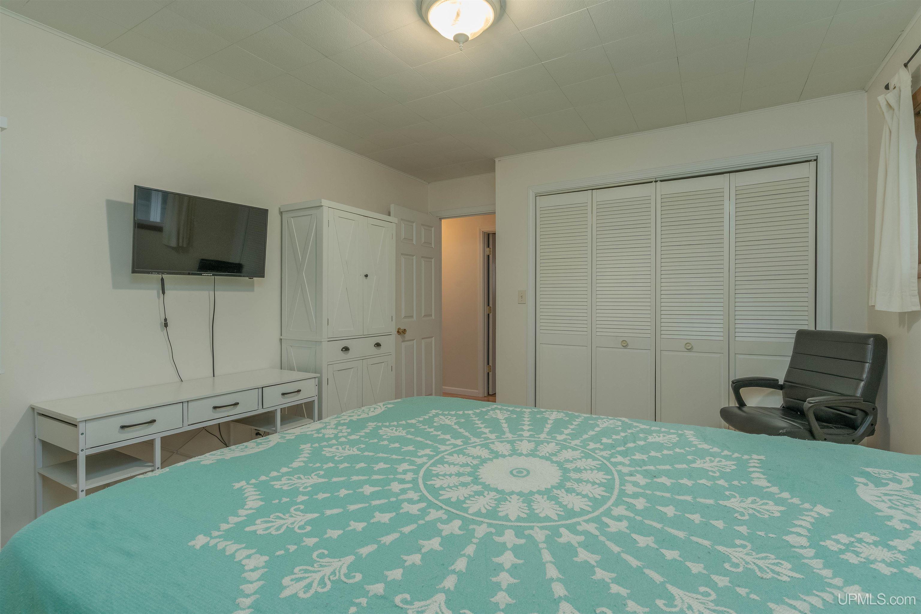 106 3rd Street Property Photo 16