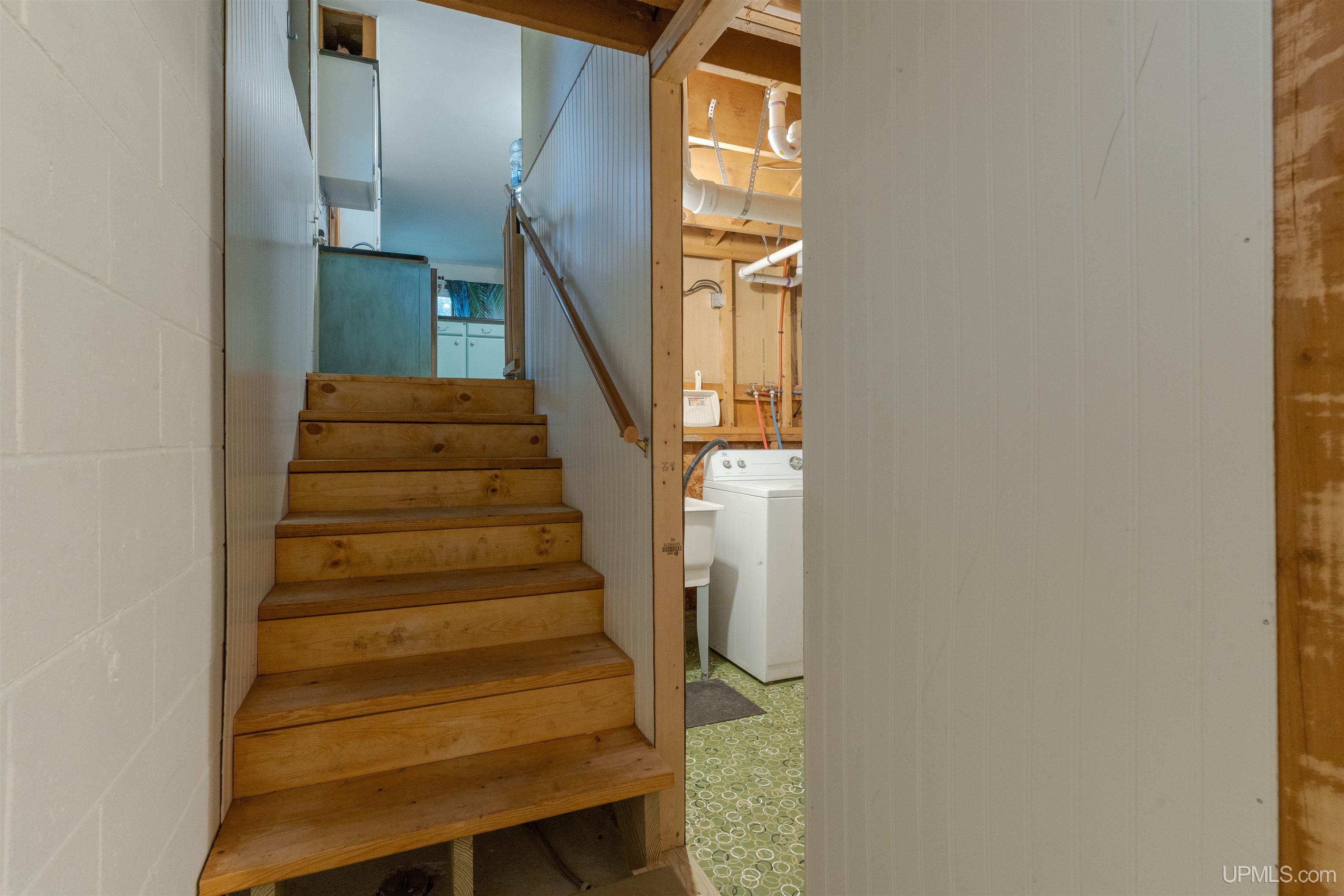 106 3rd Street Property Photo 19