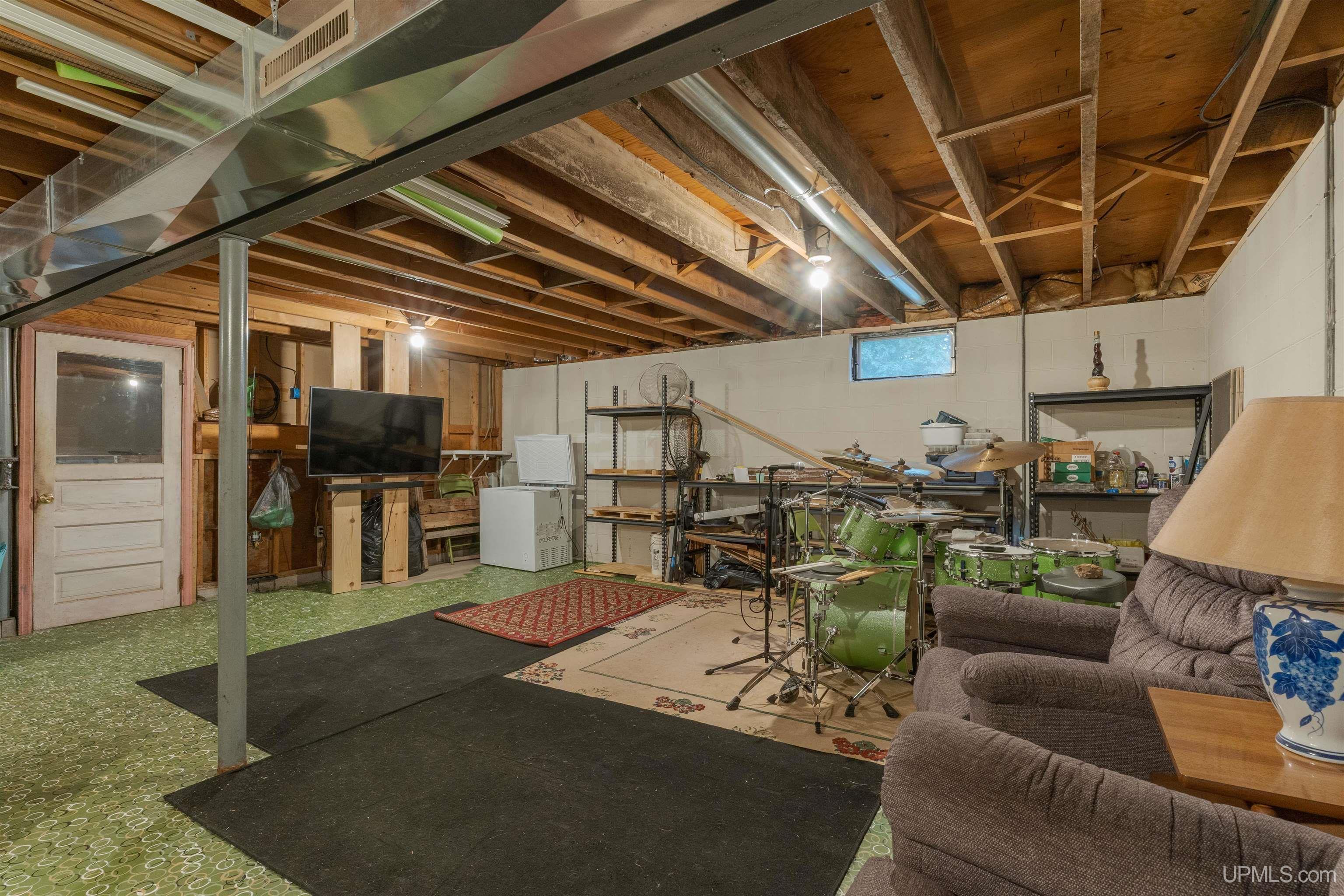 106 3rd Street Property Photo 22
