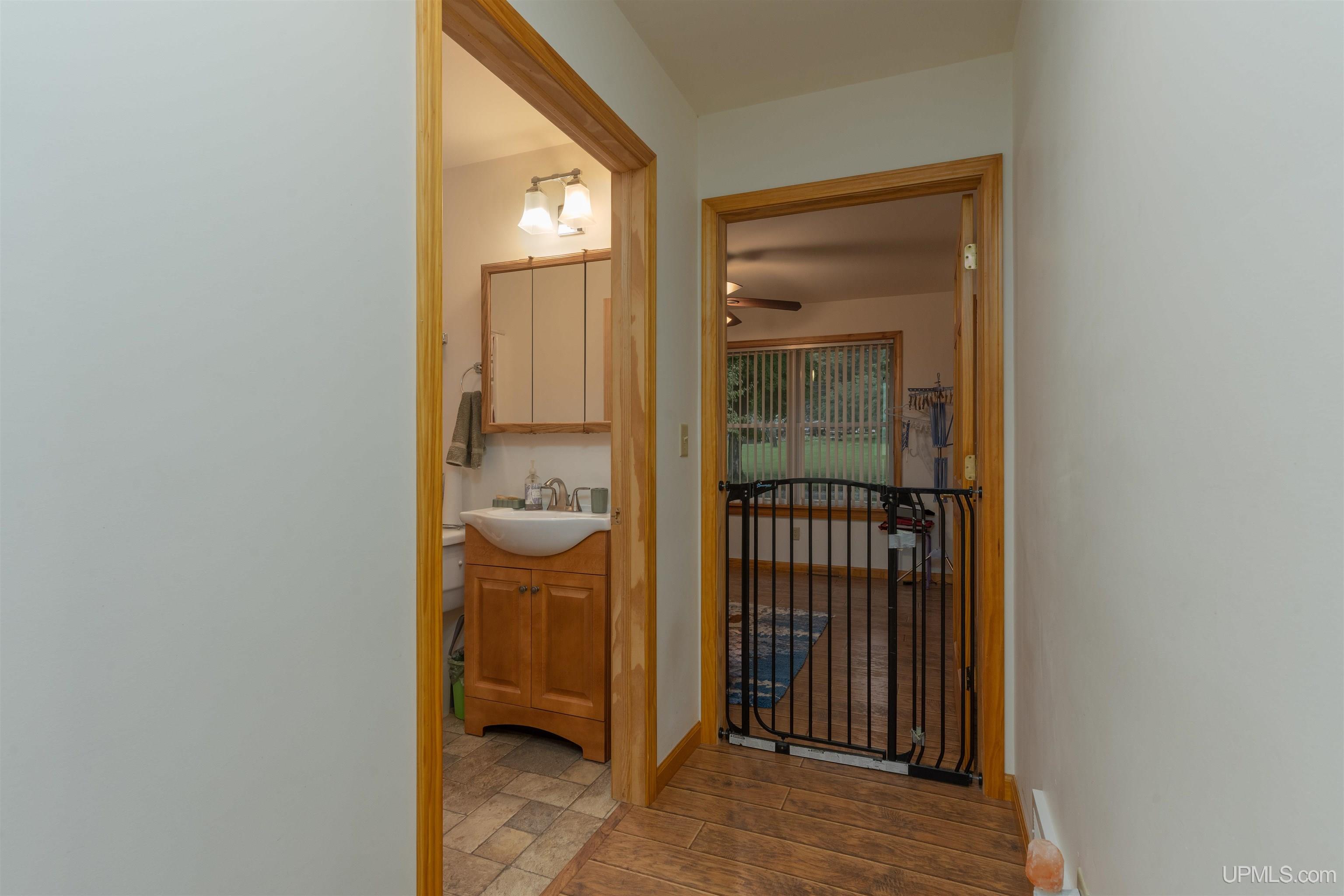 511 3rd Street Property Photo 16