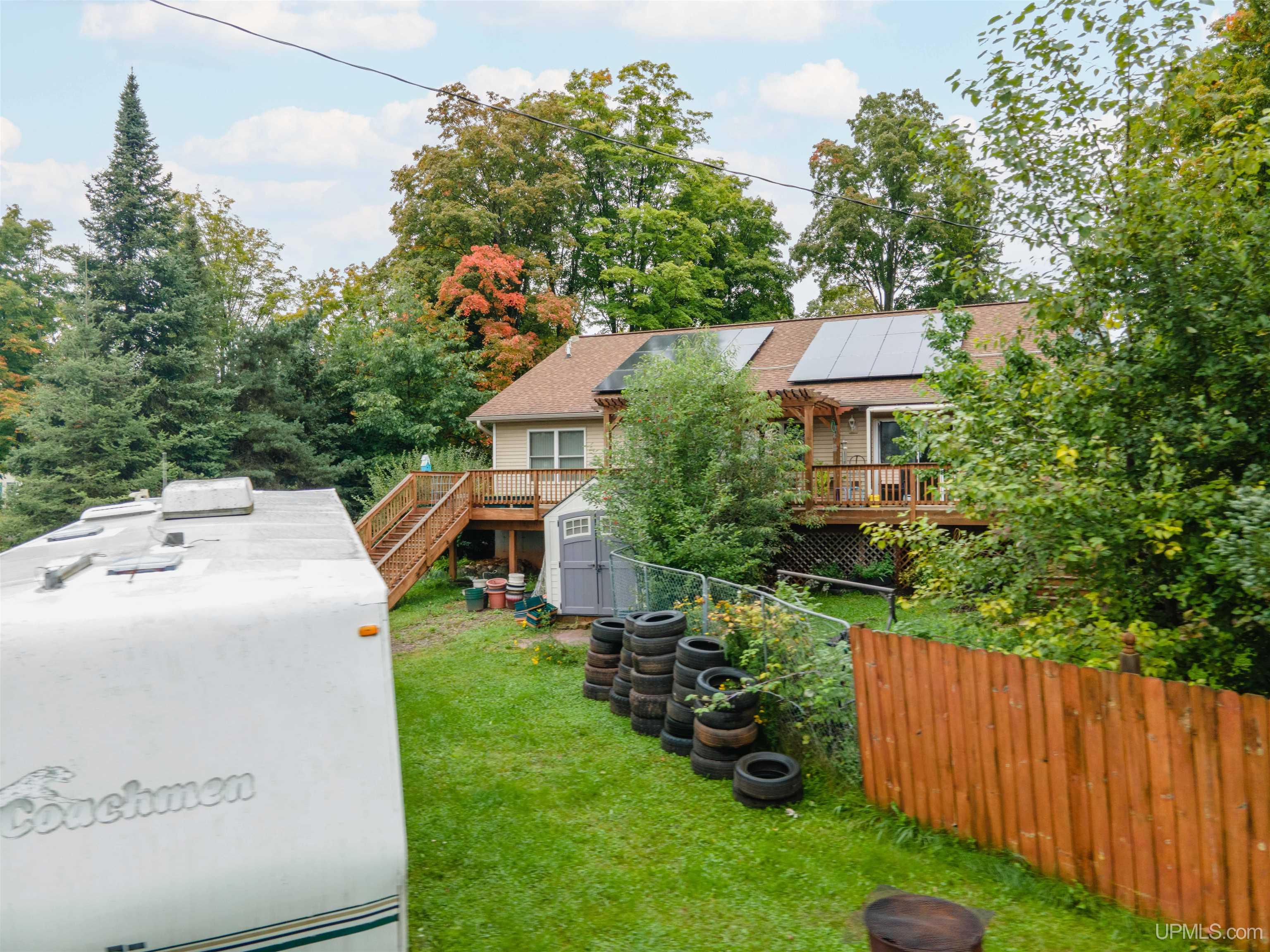 511 3rd Street Property Photo 32