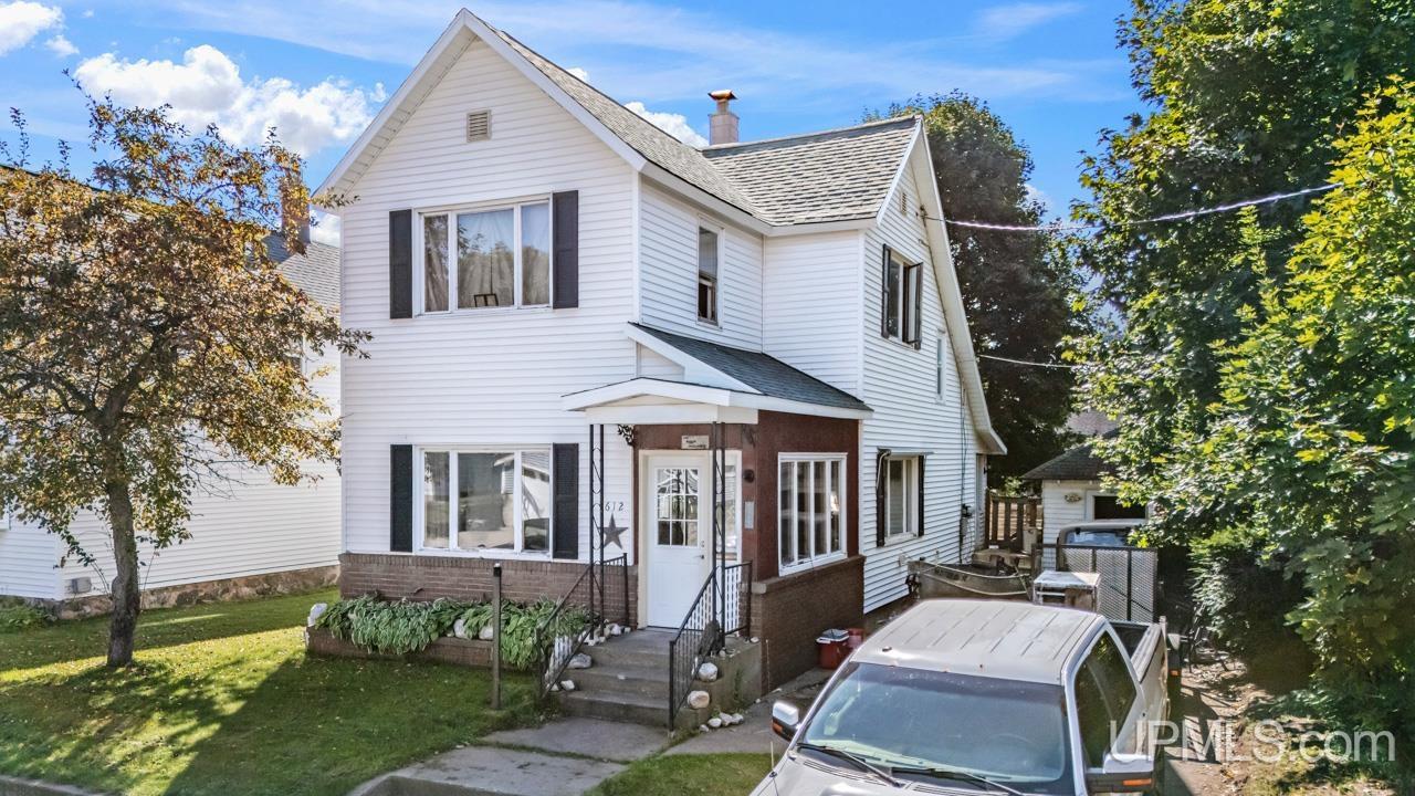 612 Maurice Street Property Photo 1