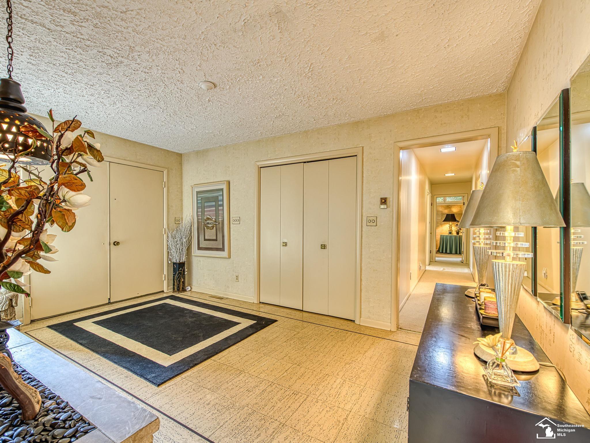 1605 Arbor Avenue Property Photo 3
