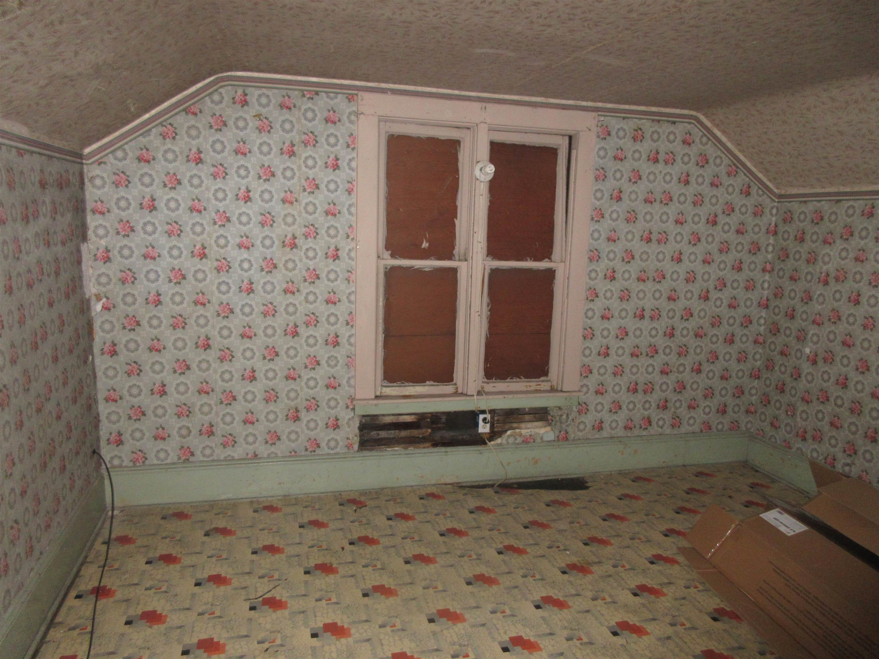 1100-1102 Garfield Avenue Property Photo 10