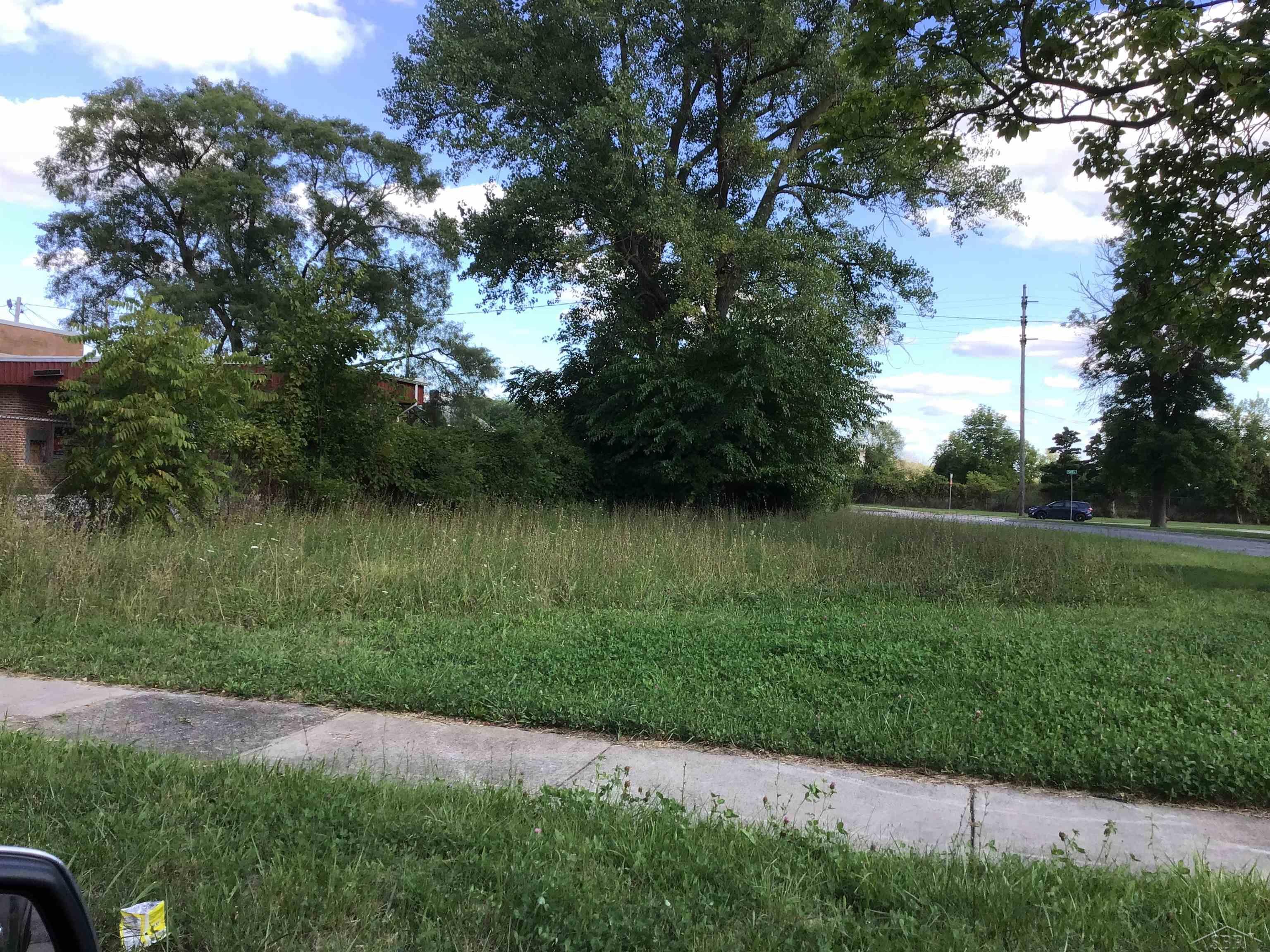 1620 King Street Property Photo 1