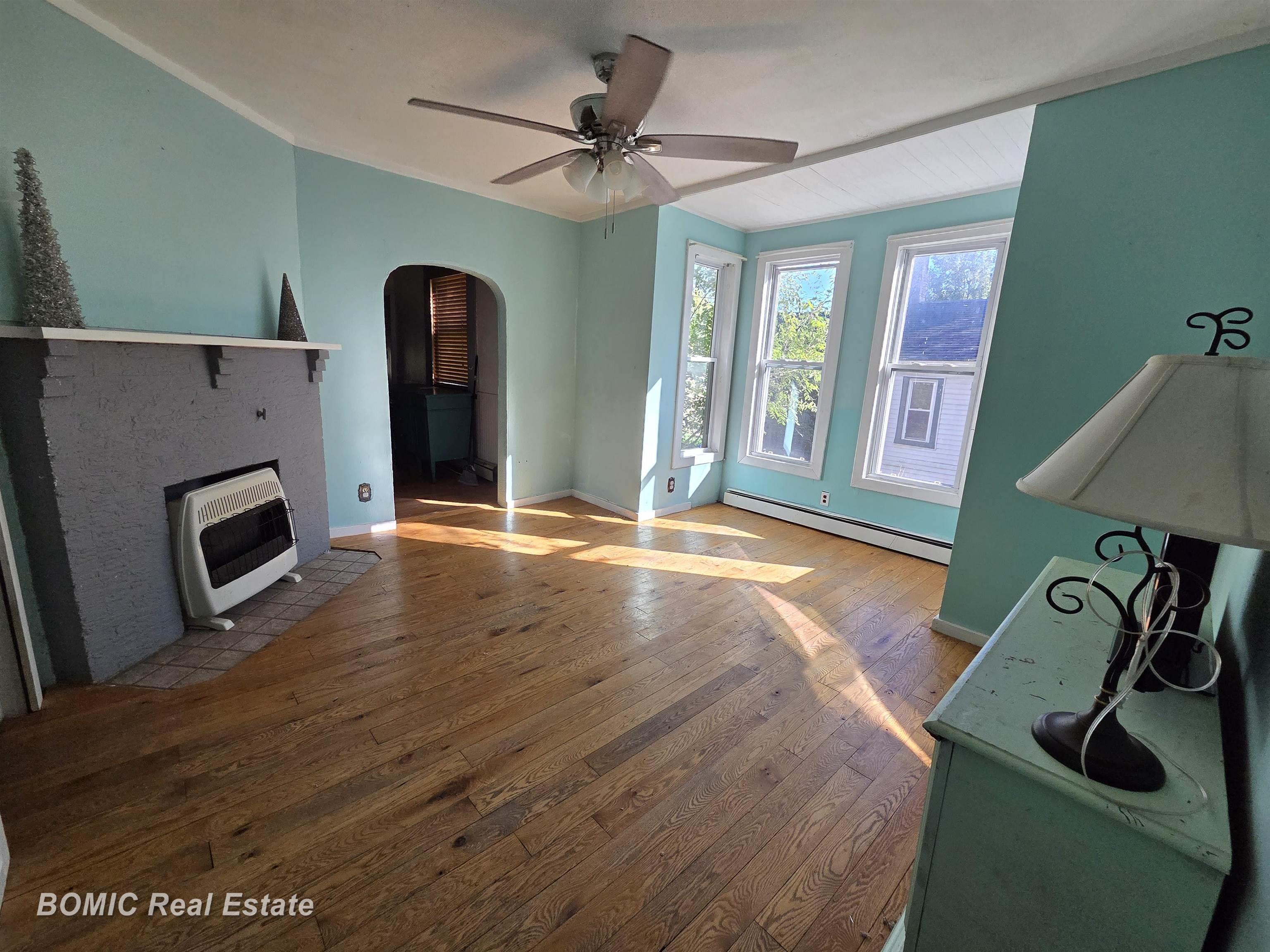 413 Franklin Street Property Photo 5