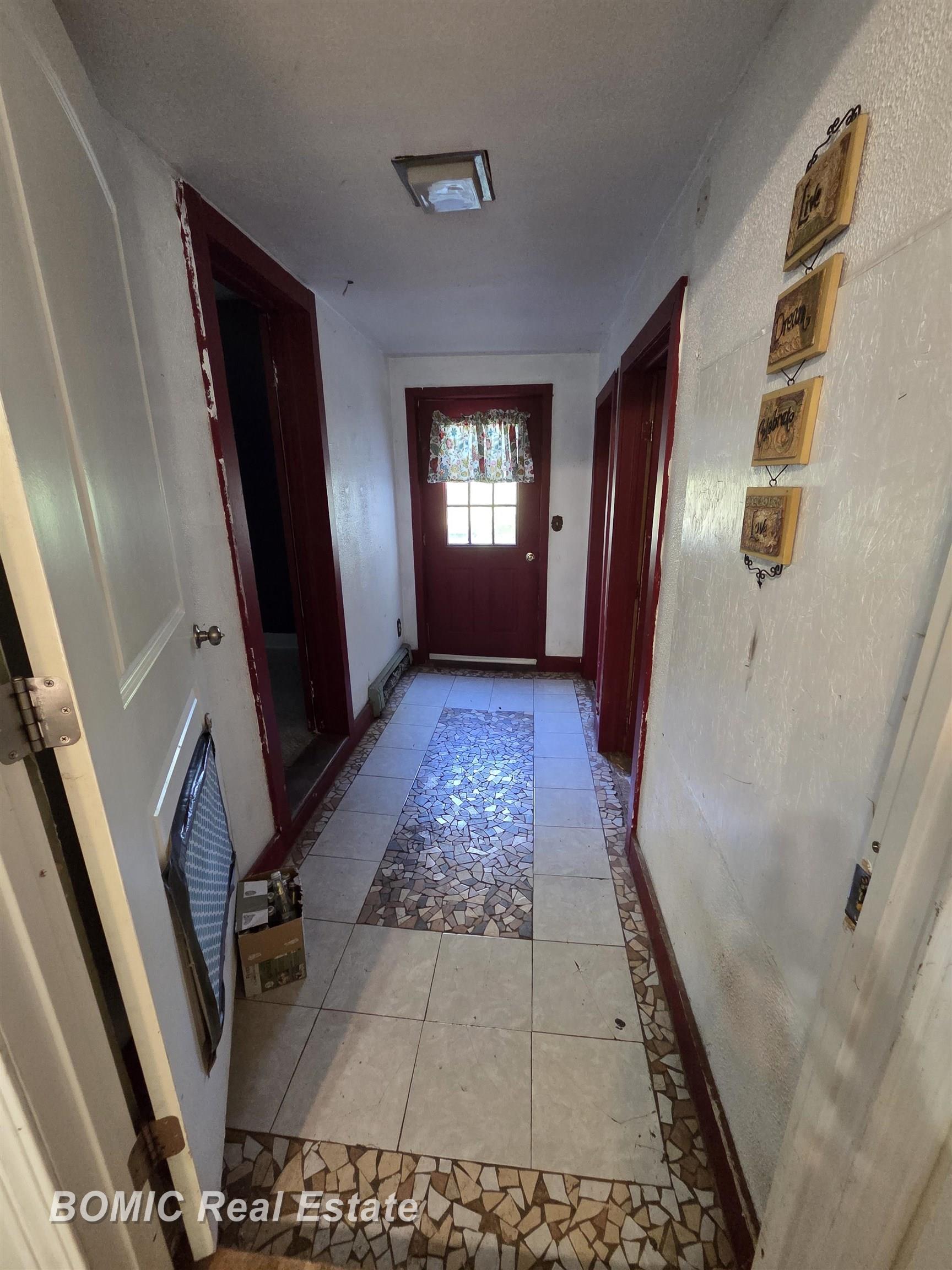 413 Franklin Street Property Photo 7