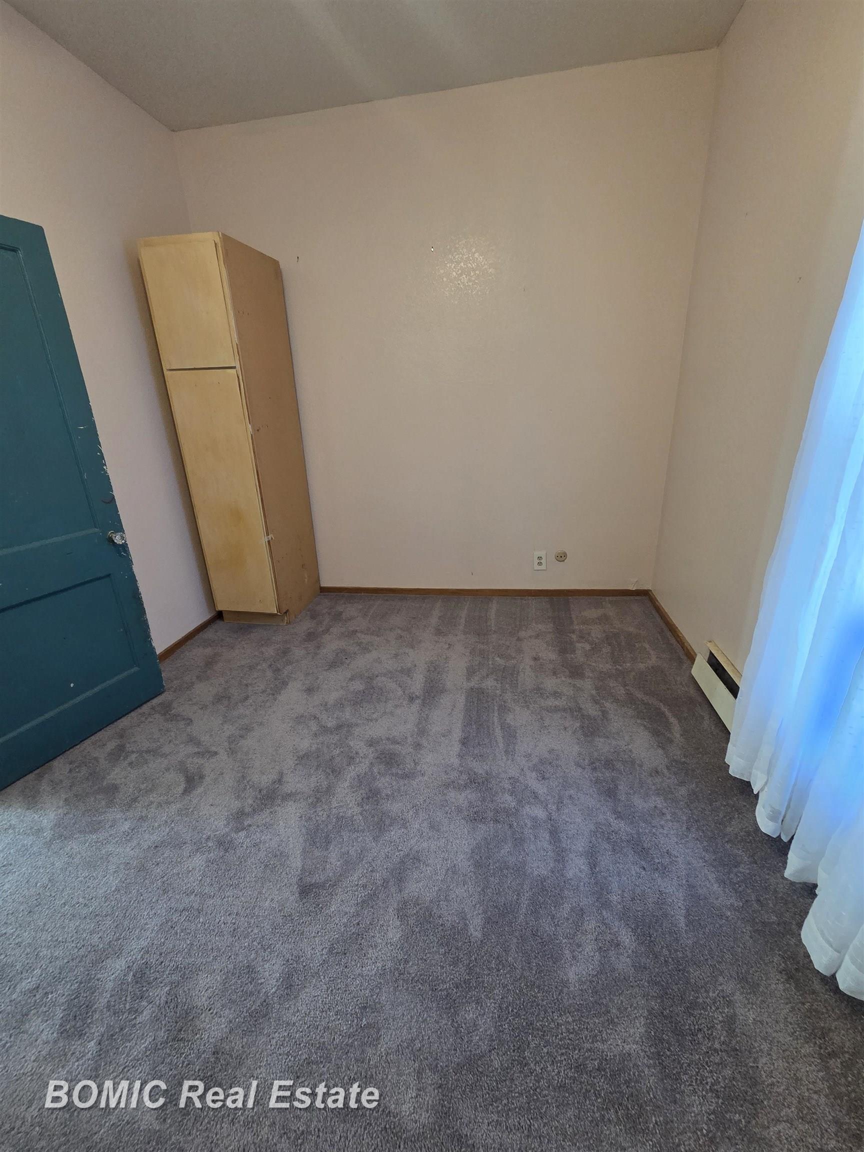 413 Franklin Street Property Photo 9