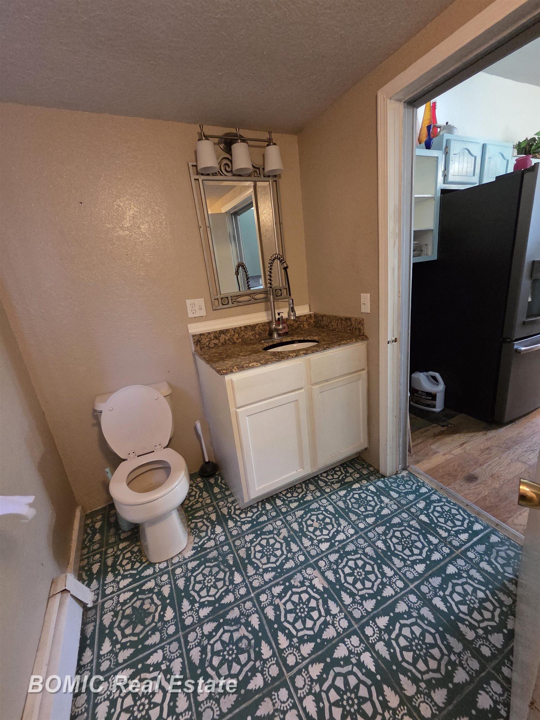 413 Franklin Street Property Photo 10