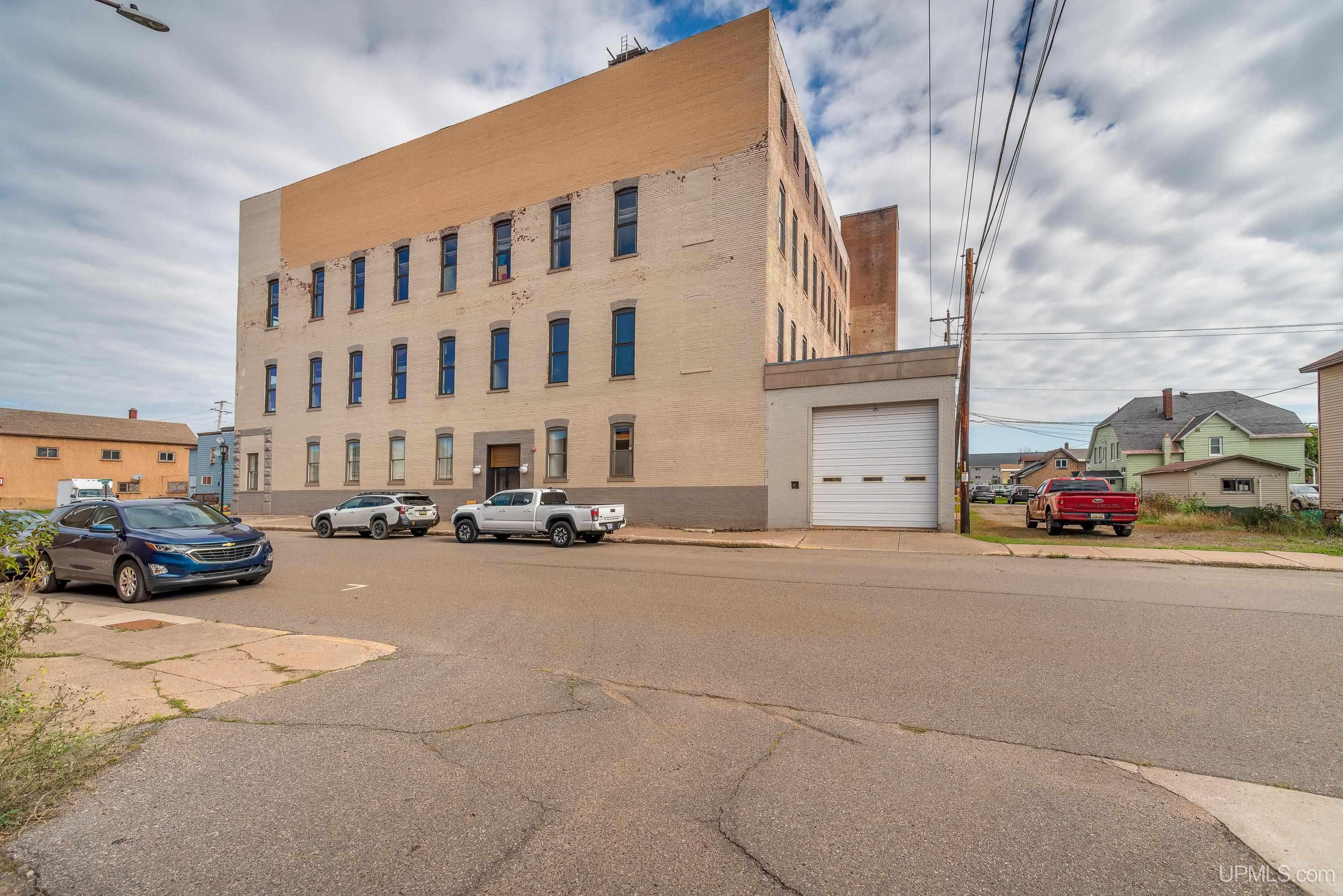 308 Cleveland Avenue Property Photo 8
