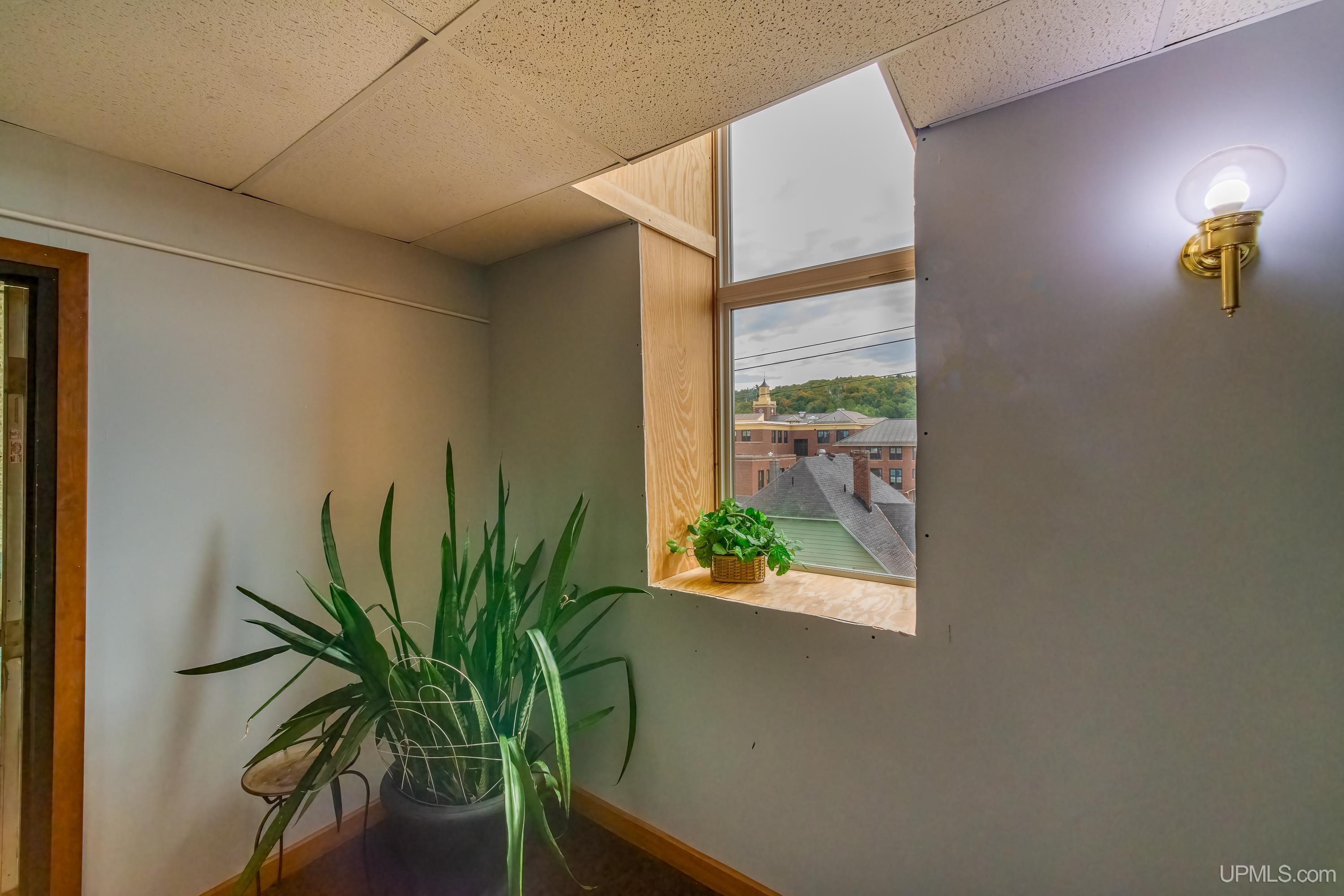 308 Cleveland Avenue Property Photo 30