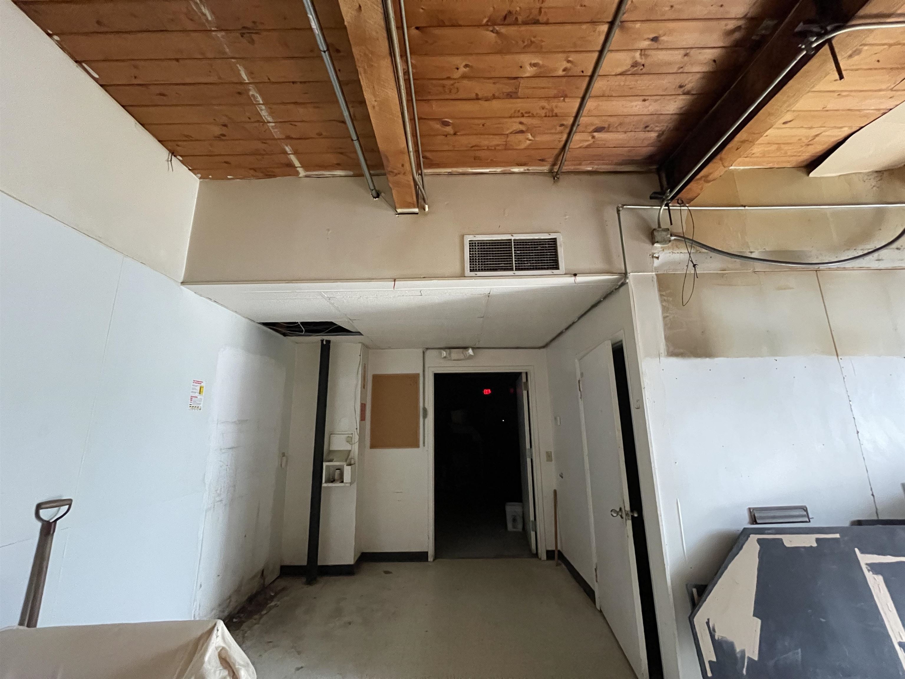 1506 W High Street Property Photo 31