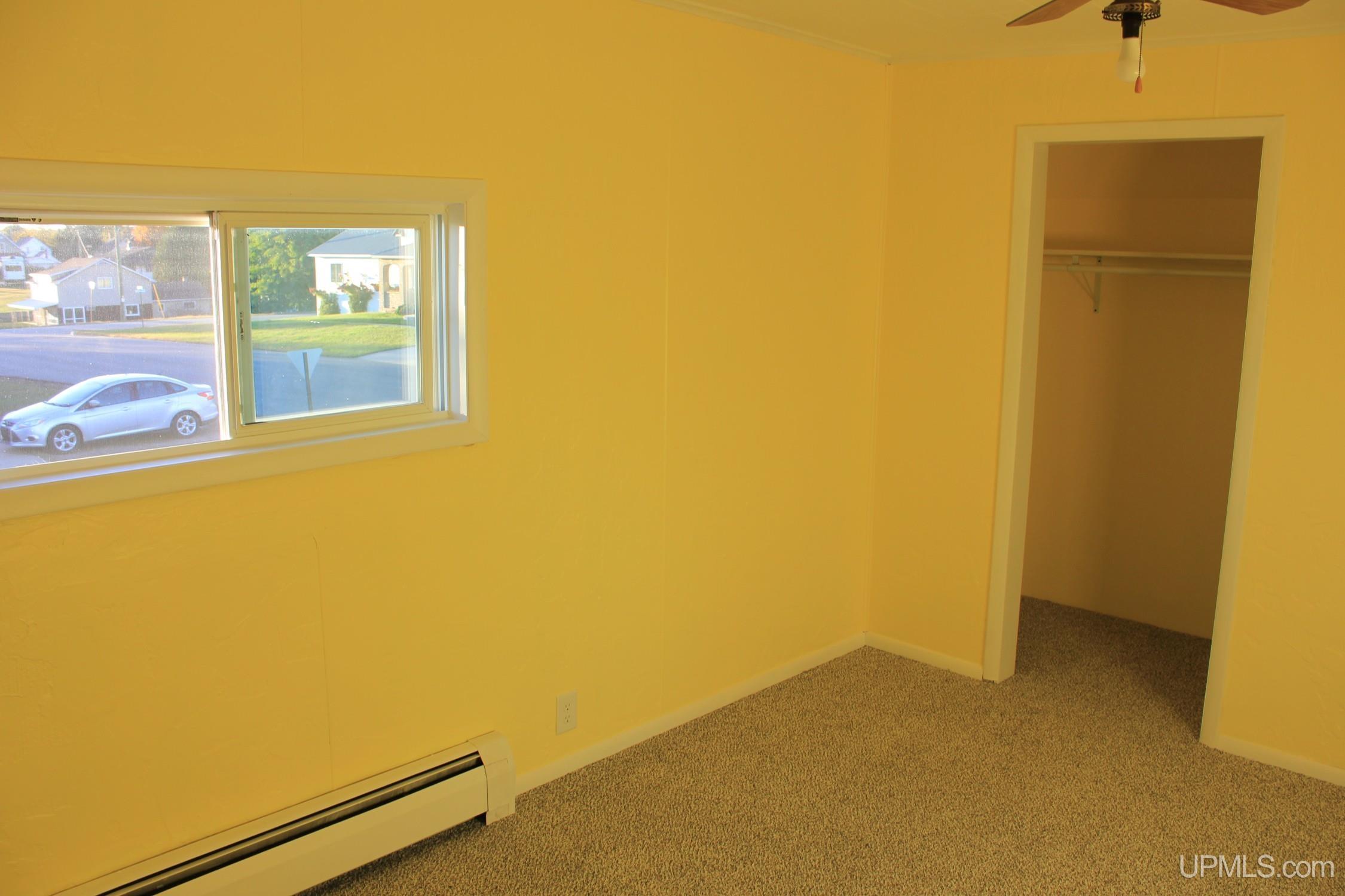 514 Hacey Street Property Photo 13