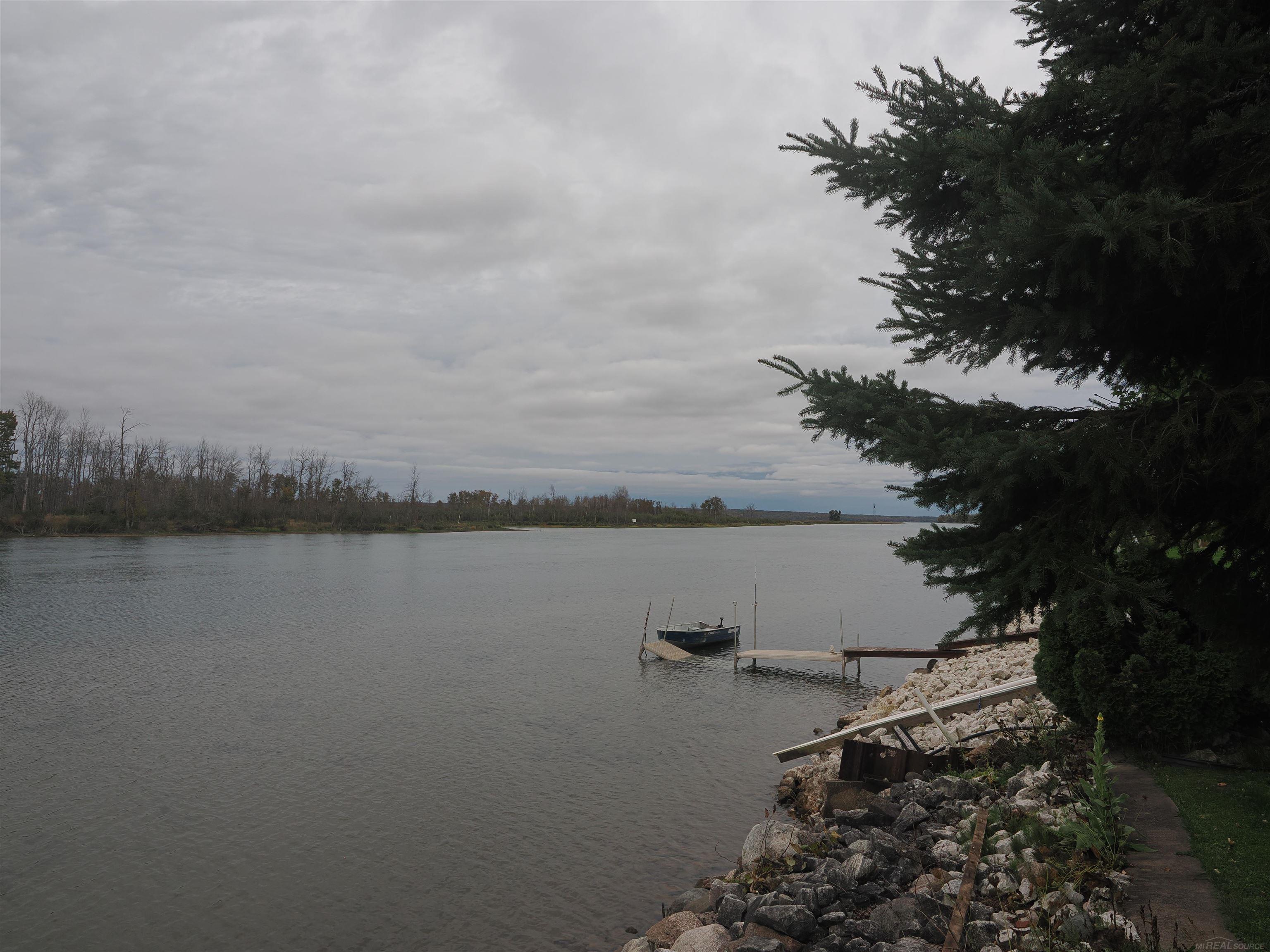 2039 S Riverside Drive Property Photo 37