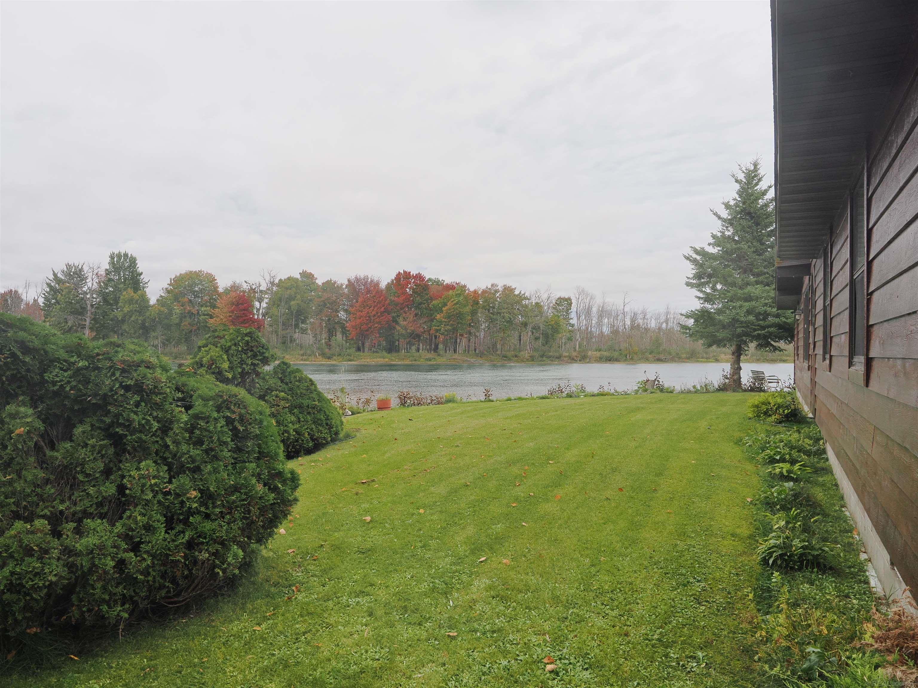 2039 S Riverside Drive Property Photo 39