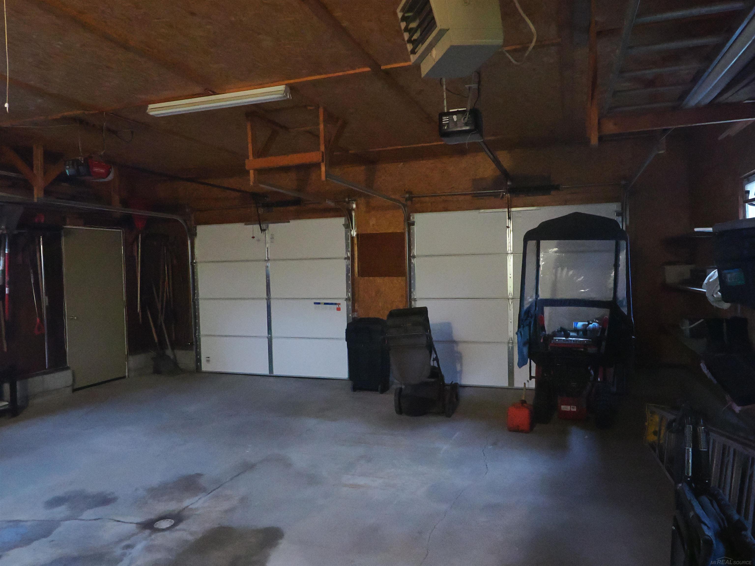 2039 S Riverside Drive Property Photo 42