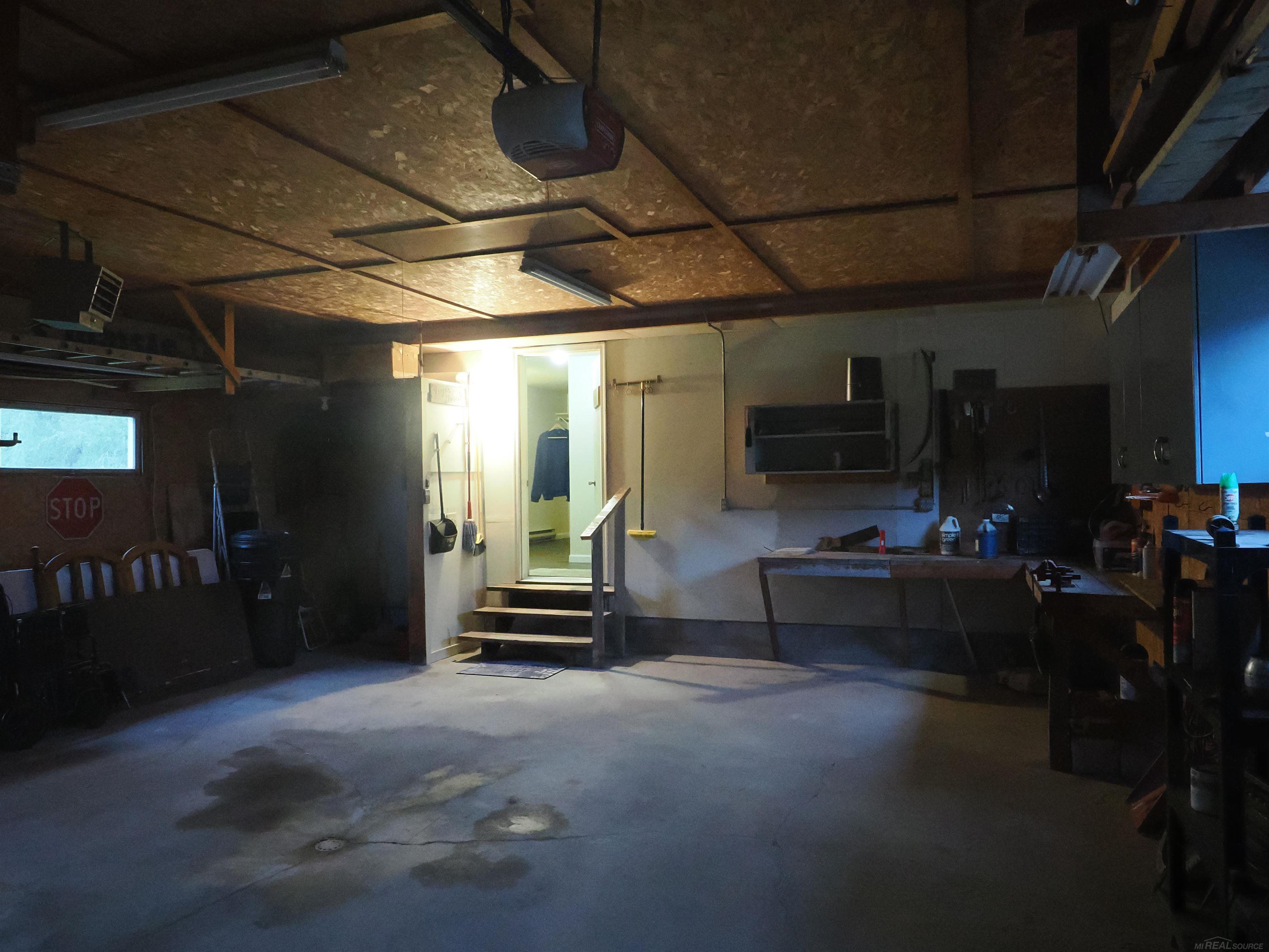 2039 S Riverside Drive Property Photo 44