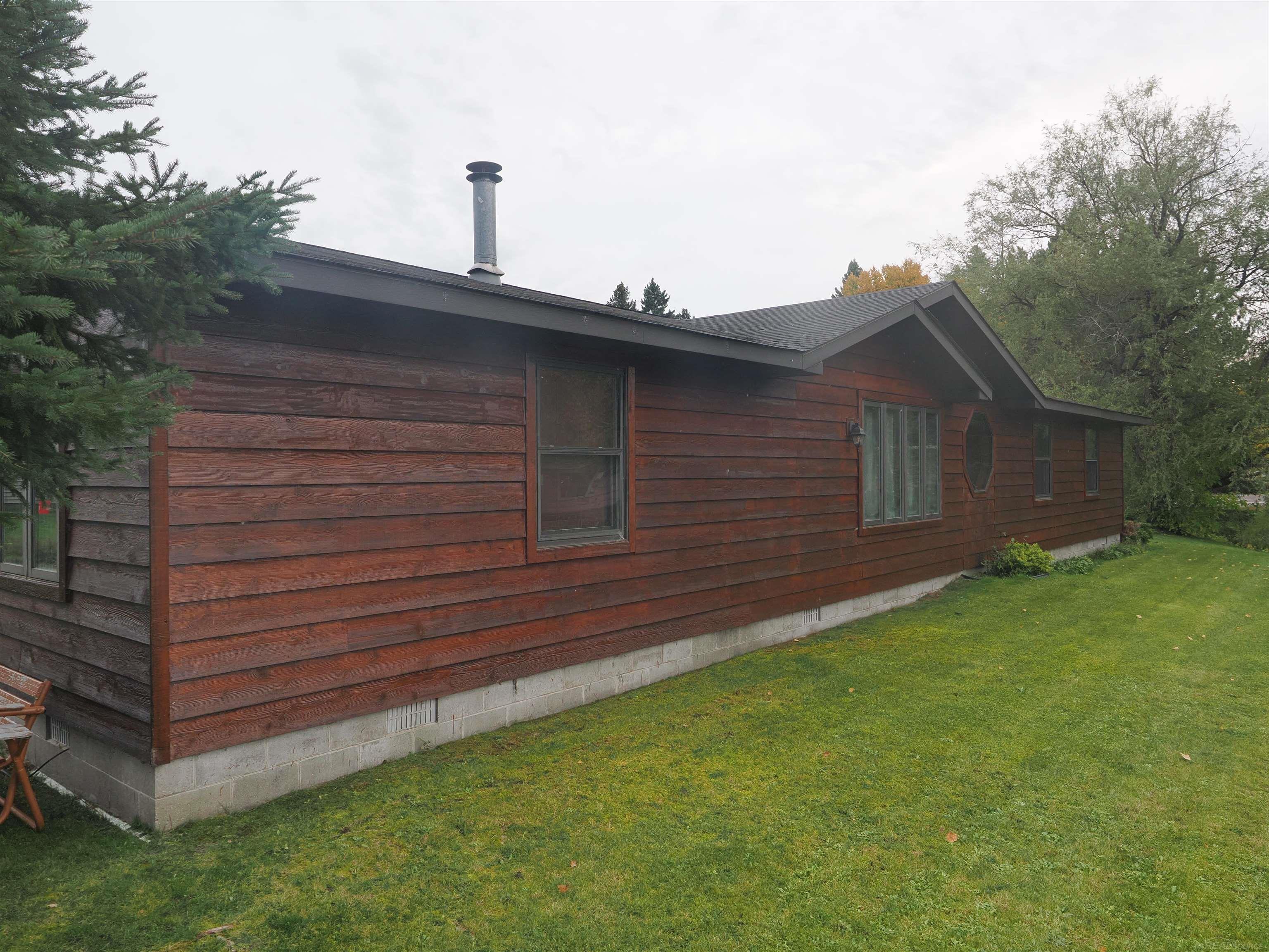 2039 S Riverside Drive Property Photo 46