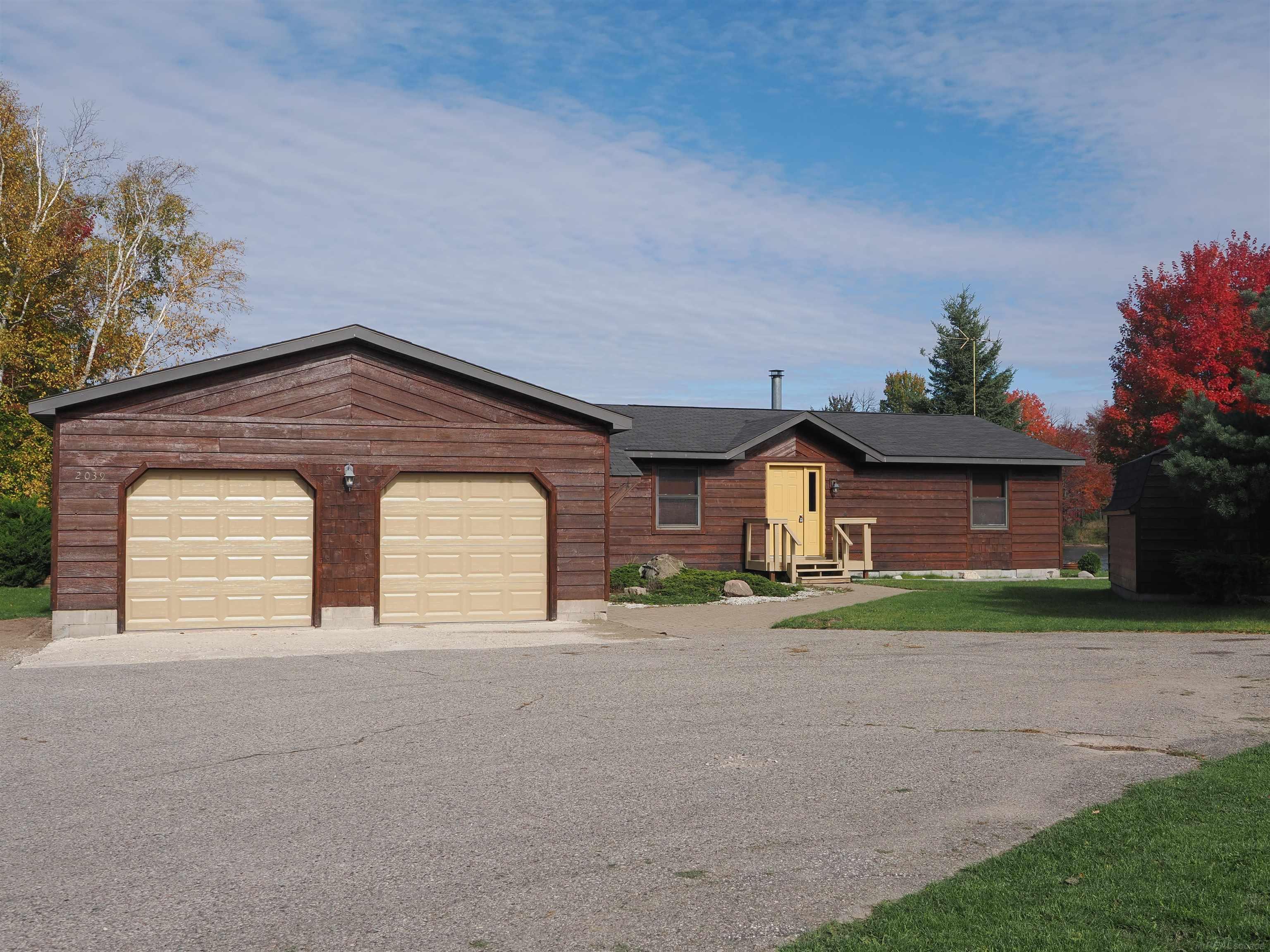 2039 S Riverside Drive Property Photo 52