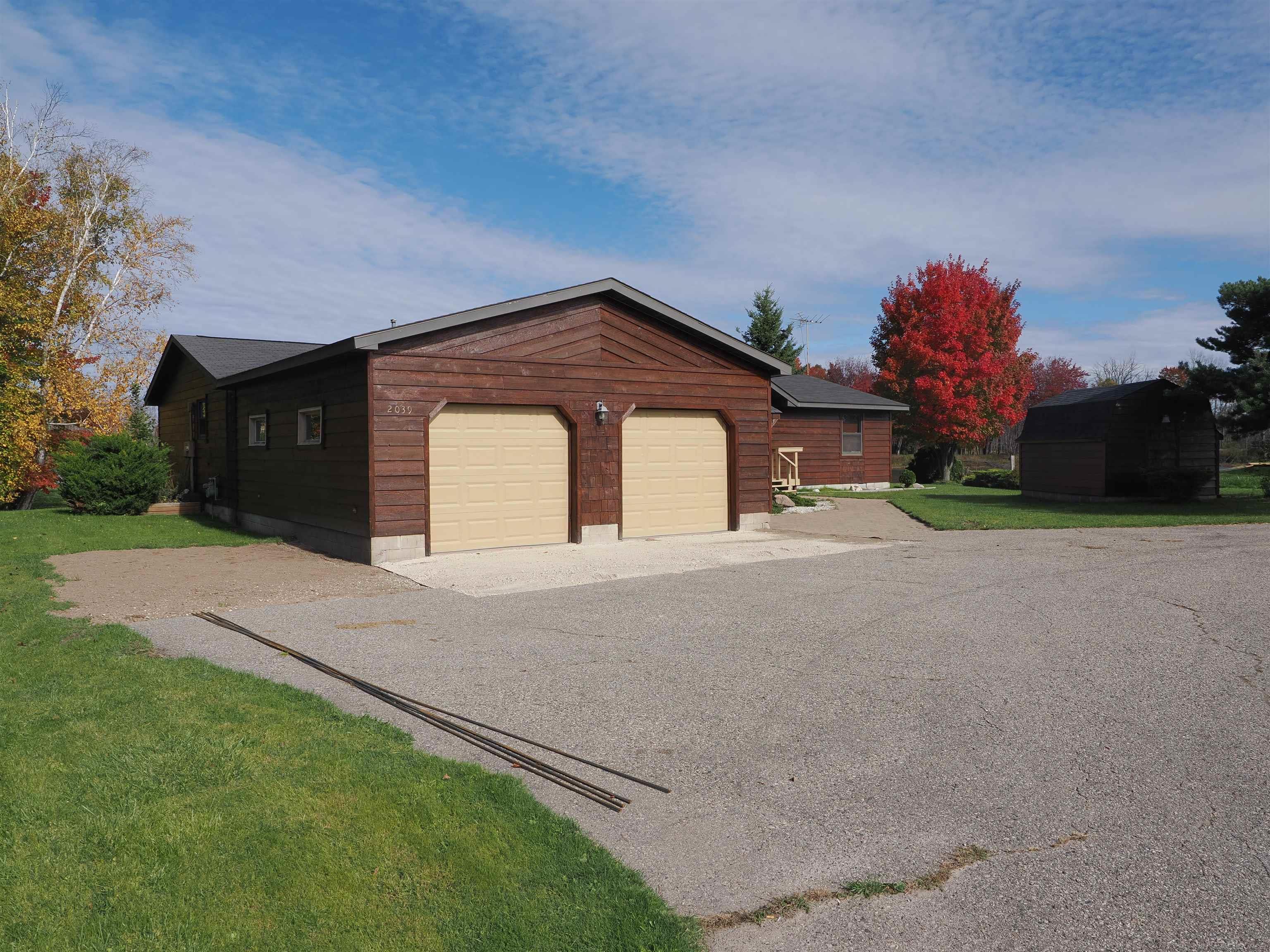 2039 S Riverside Drive Property Photo 53