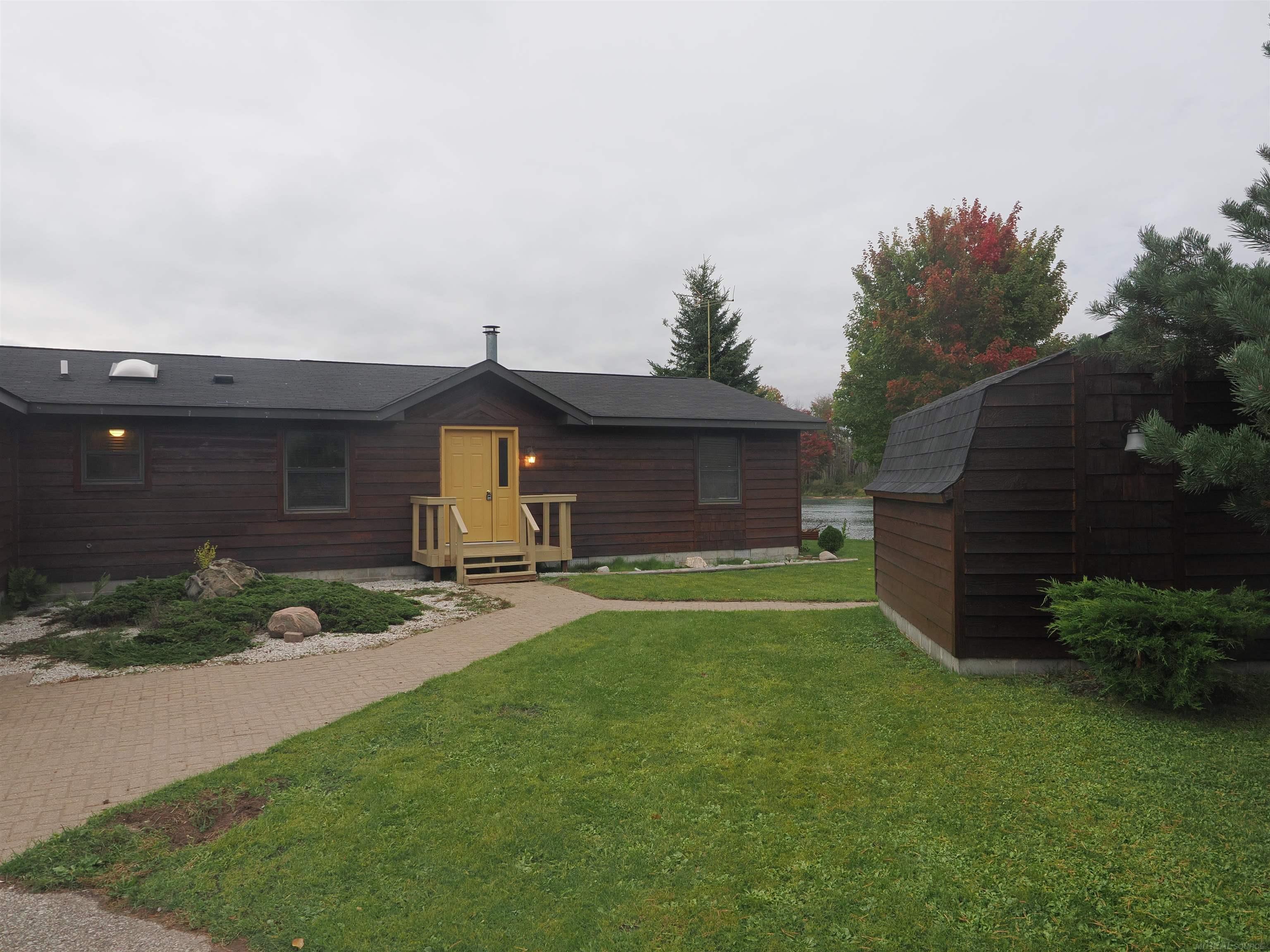 2039 S Riverside Drive Property Photo 63