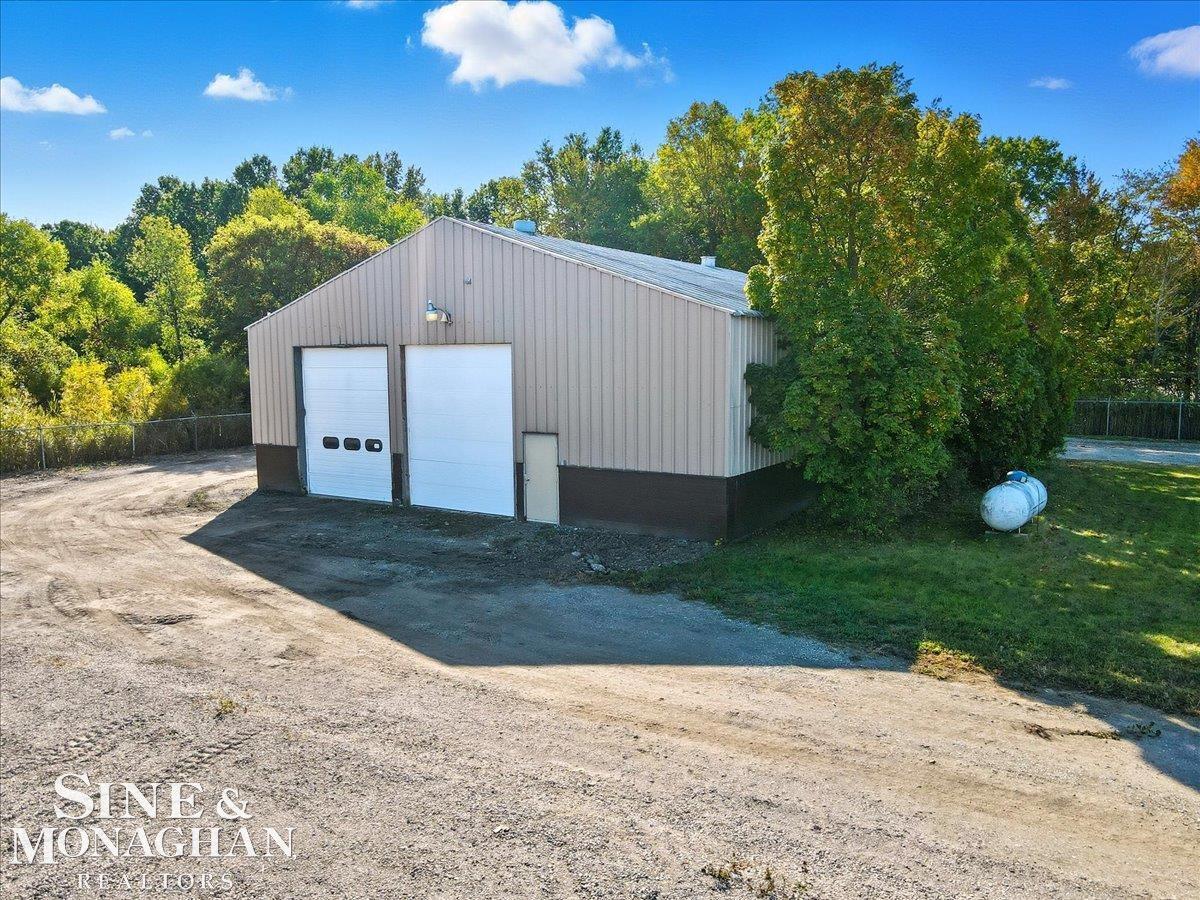 3623 Range Road Property Photo 23