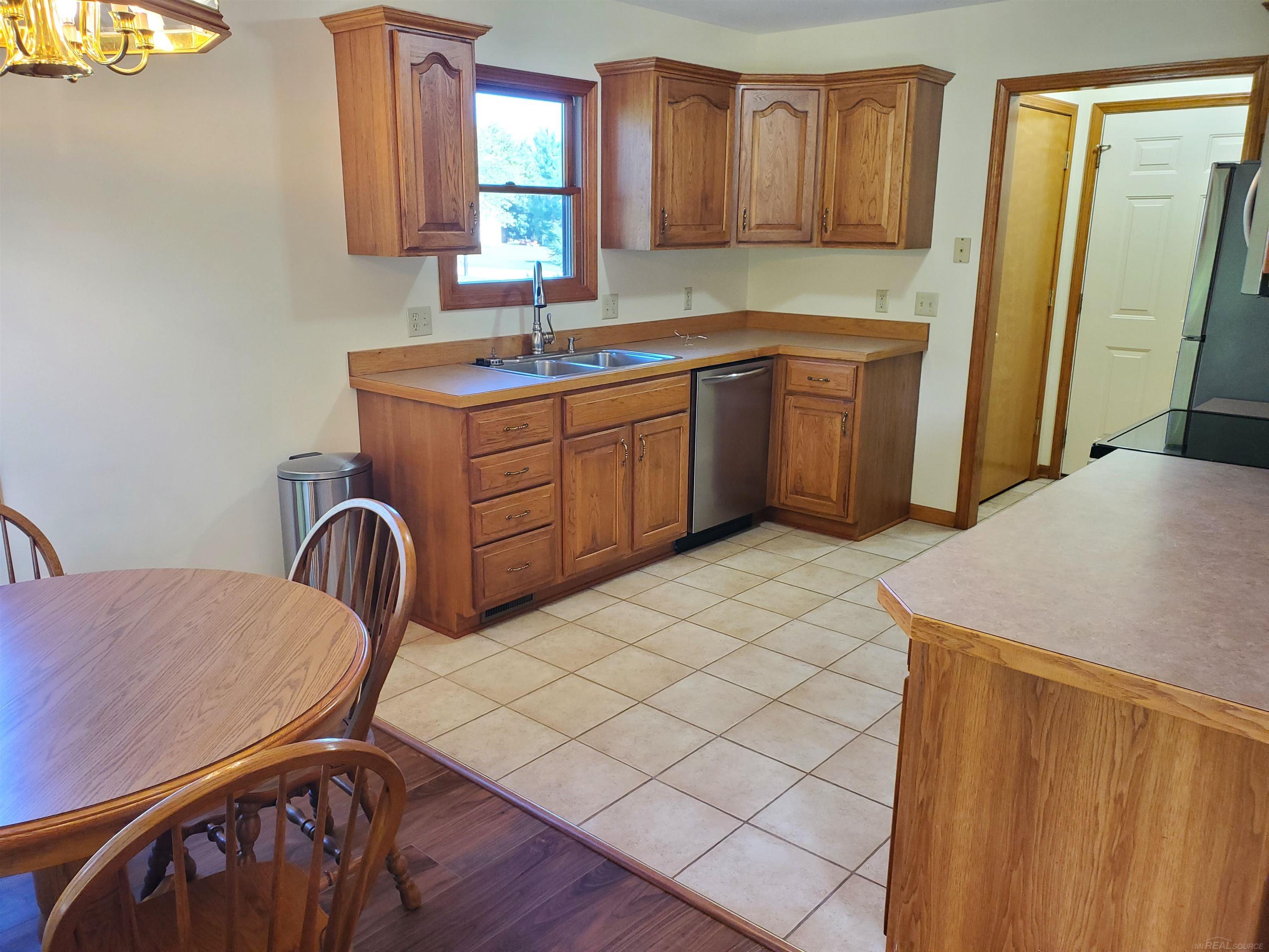 35 Austin Drive Property Photo 5