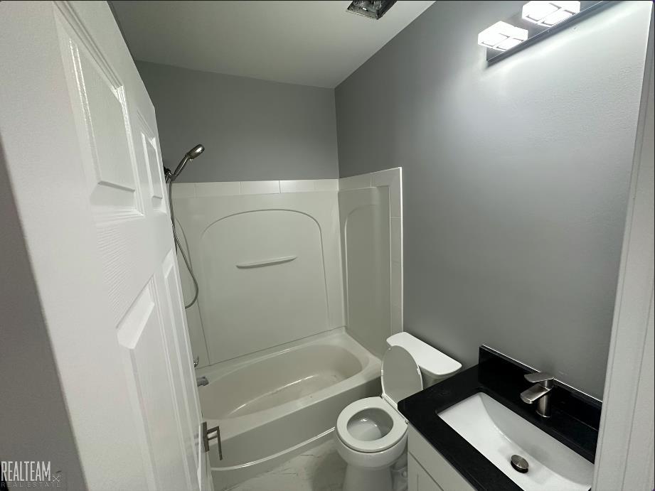 43061 Burlington Drive Property Photo 5