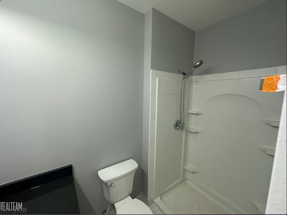 43061 Burlington Drive Property Photo 8